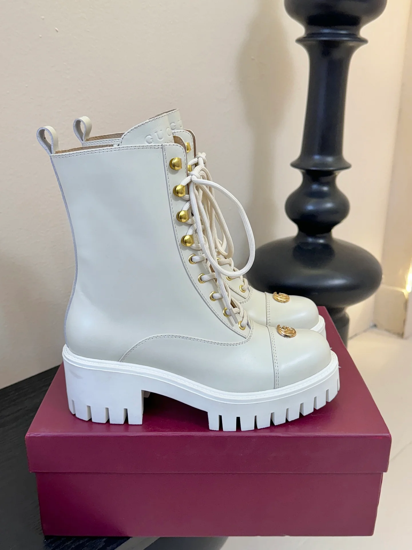 Gucc 25fw combat boots