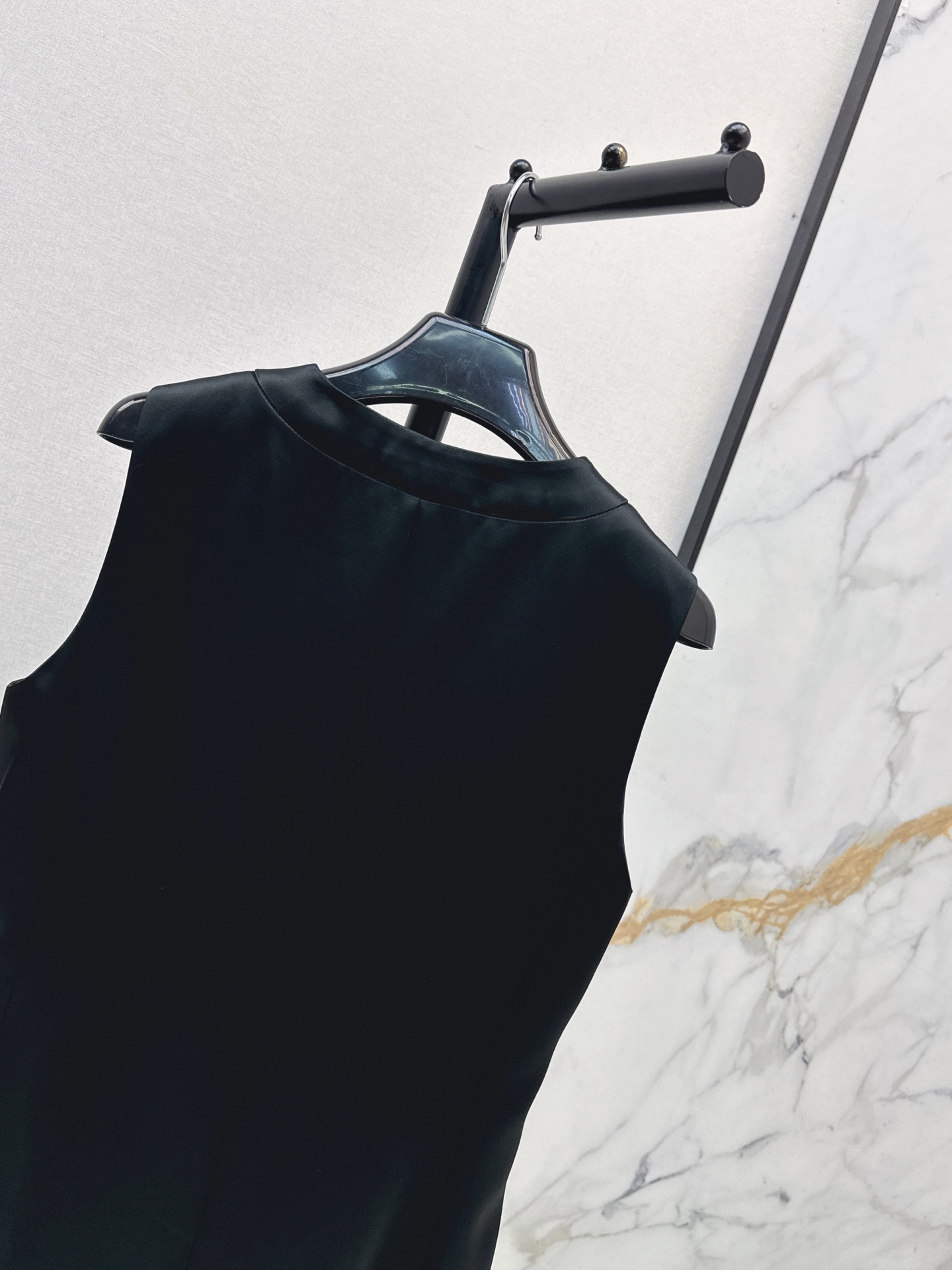 Sain 26fw sleeveless dress