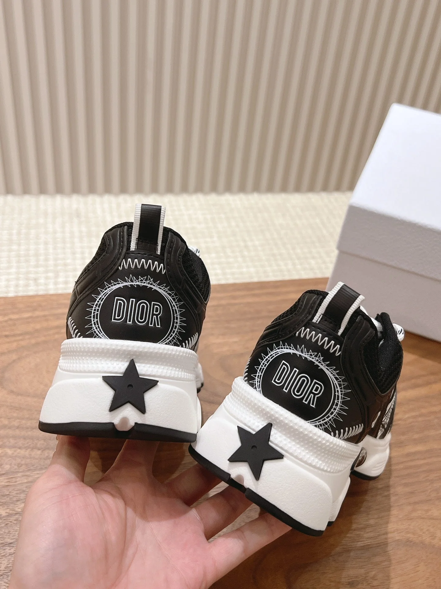 D chrono sneaker