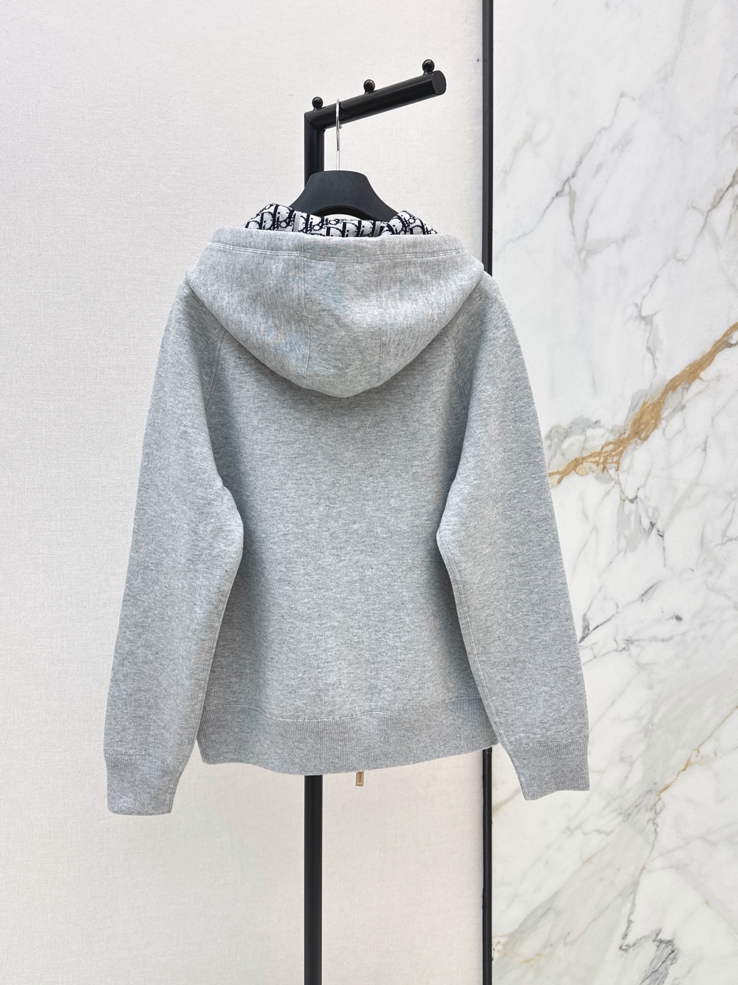 CD 26fw reversible hooded jacket