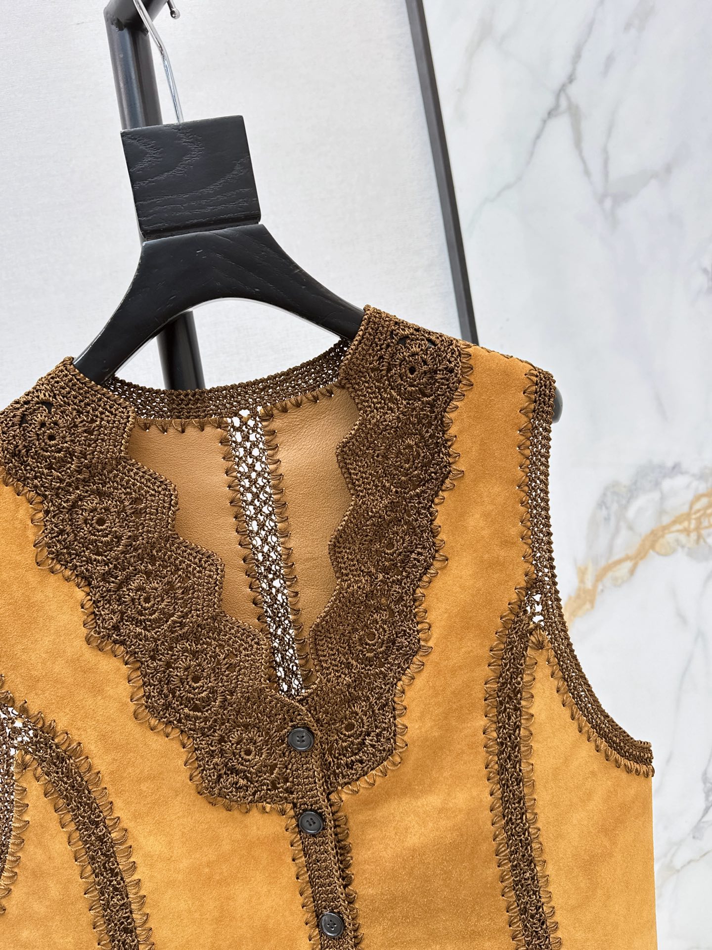 ES 26fw suede fleece leather vest