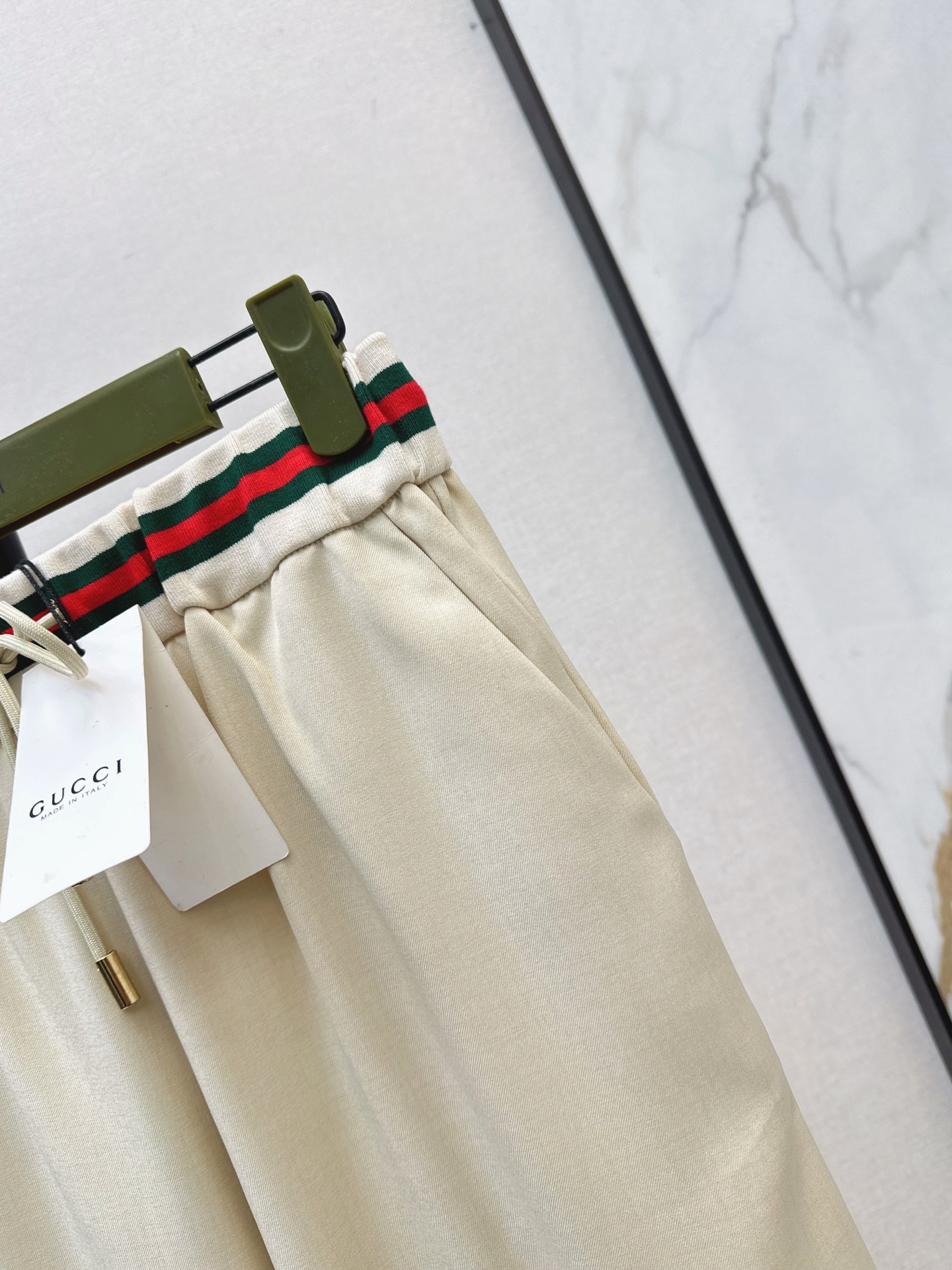 Guc 26fw straight-leg pants