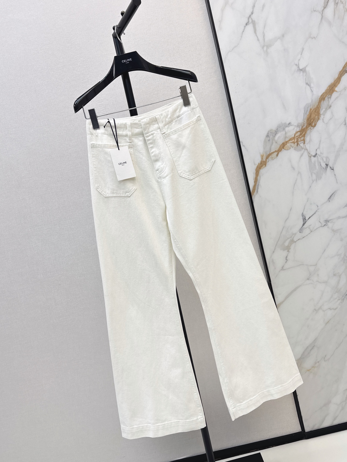 Celi 26fw flared jeans