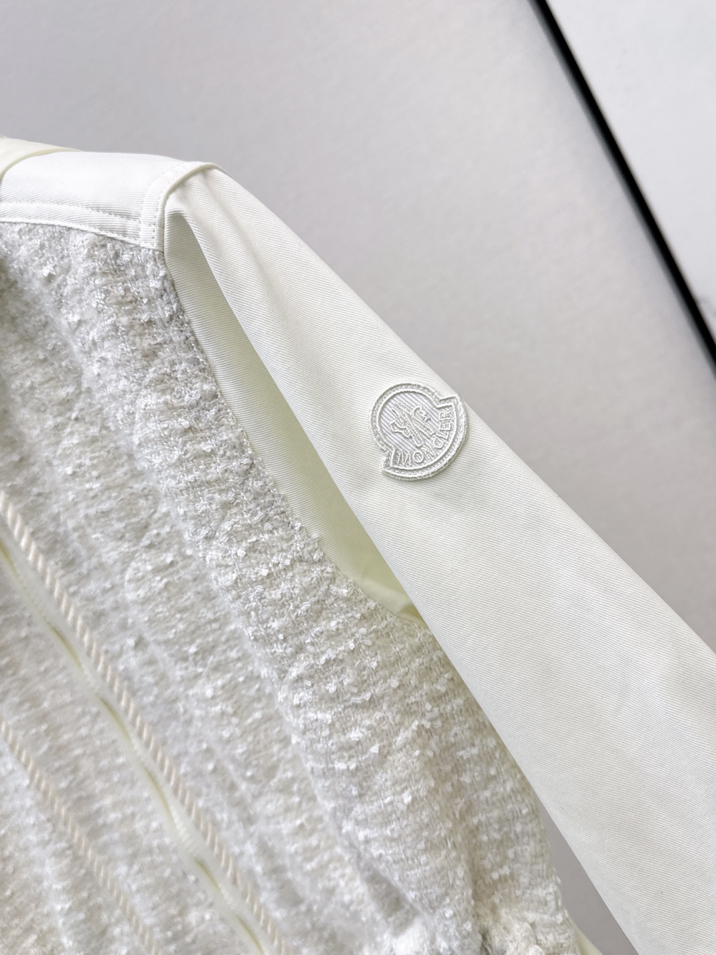 Monc 26fw drawstring hooded trench coats