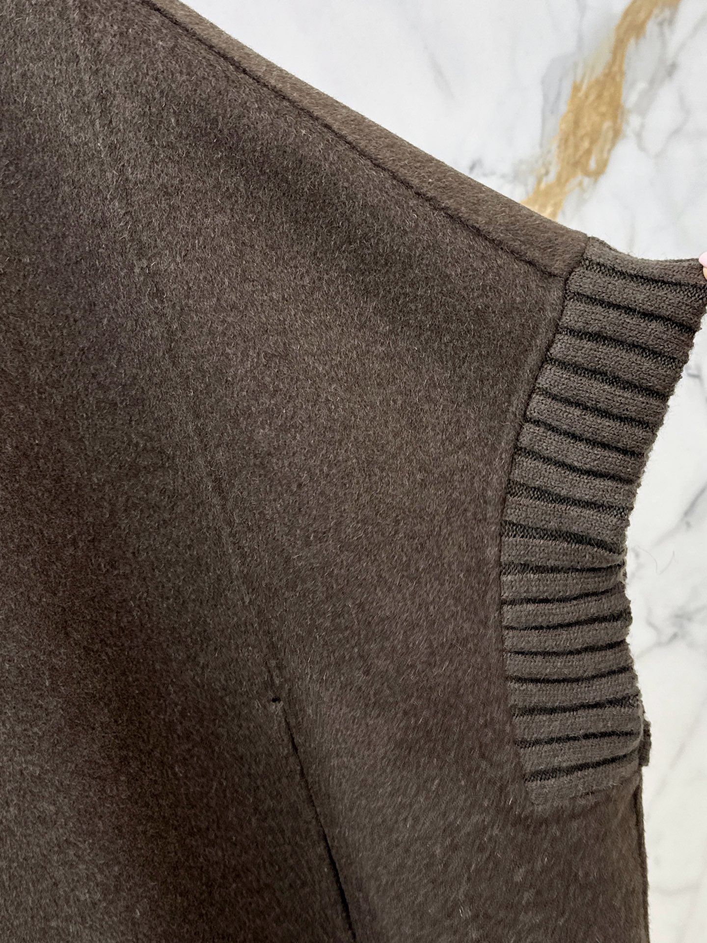 Max 26fw wool cape jacket