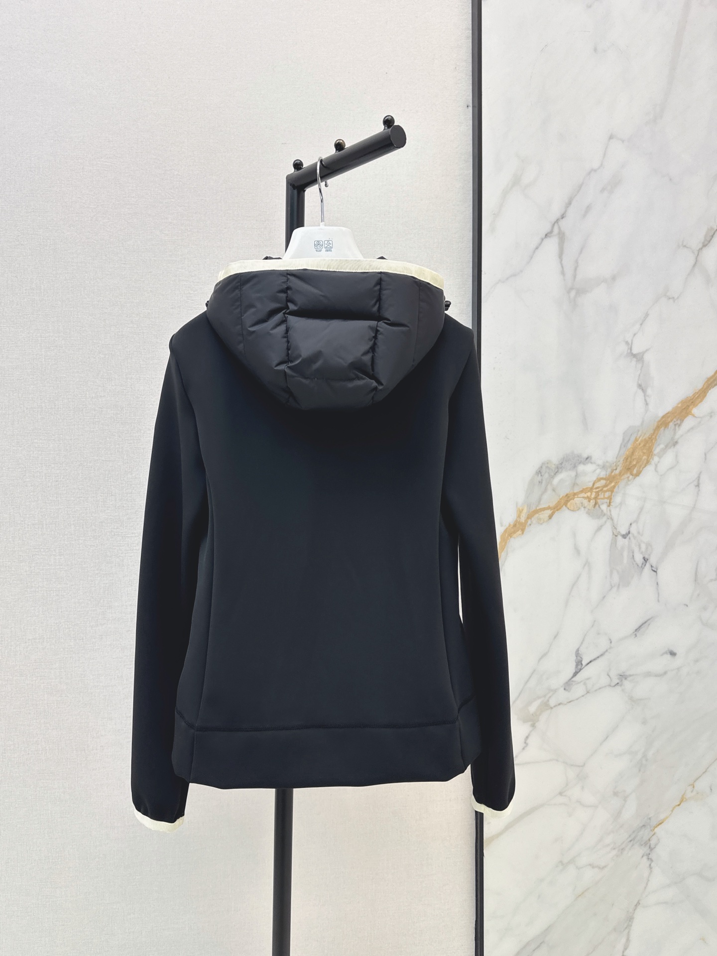 Monc 26fw hooded down ski jacket