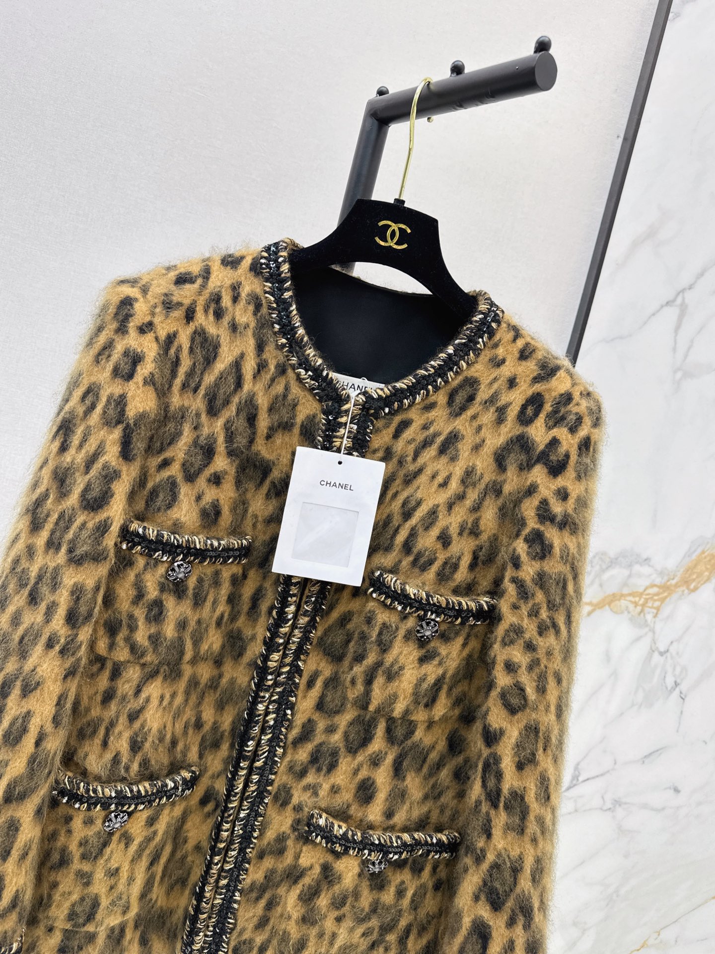 Chan 26fw leopard-print fuzzy jacket