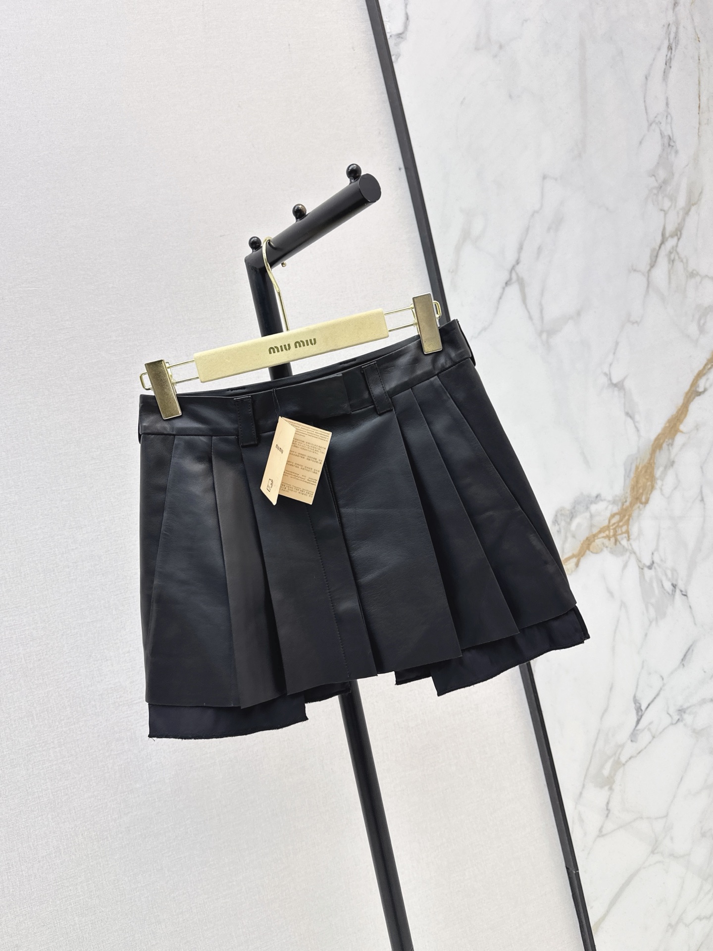 Miu 26fw leather skirt
