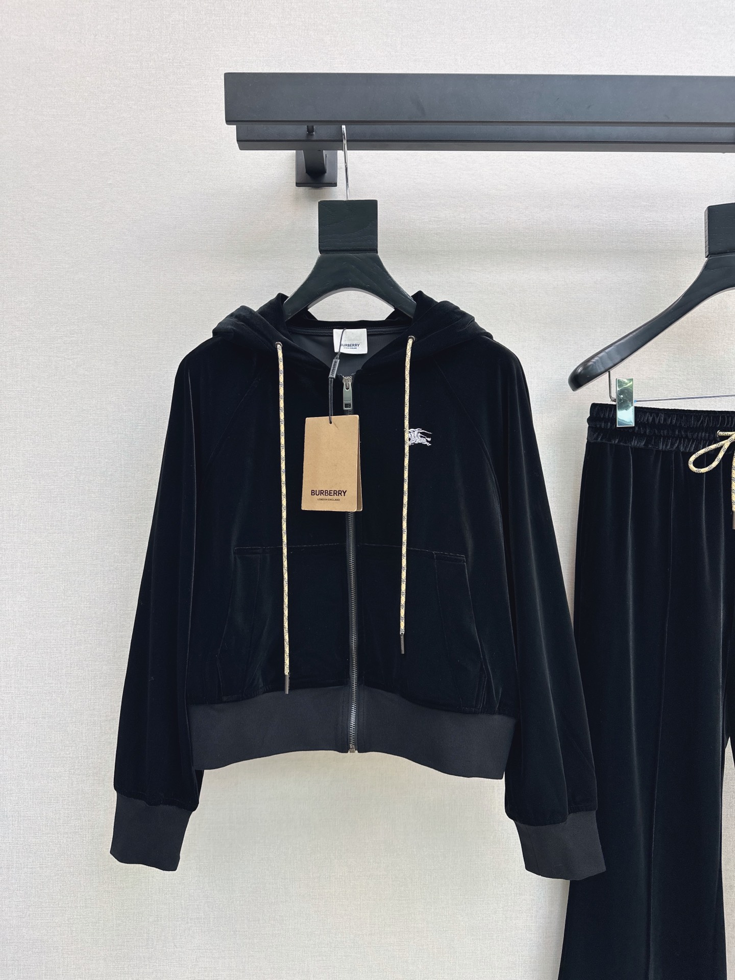 Bur 26fw velvet hooded jacket pants sets