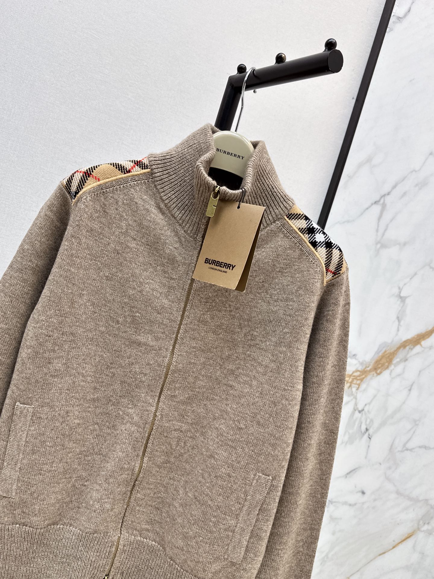 Burb 26fw check contract zipper jacket