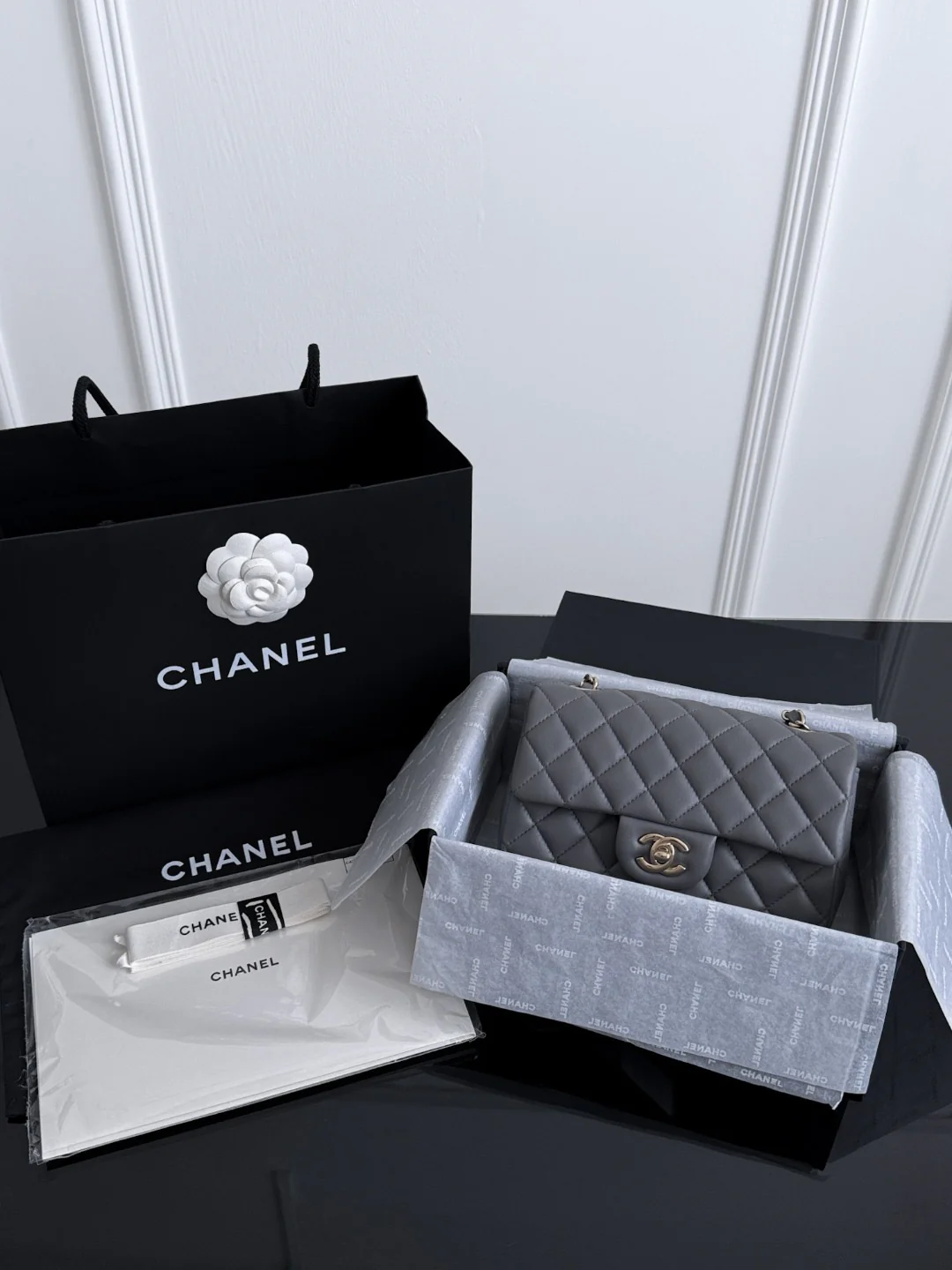 Chan cf20 chain shoulder bag