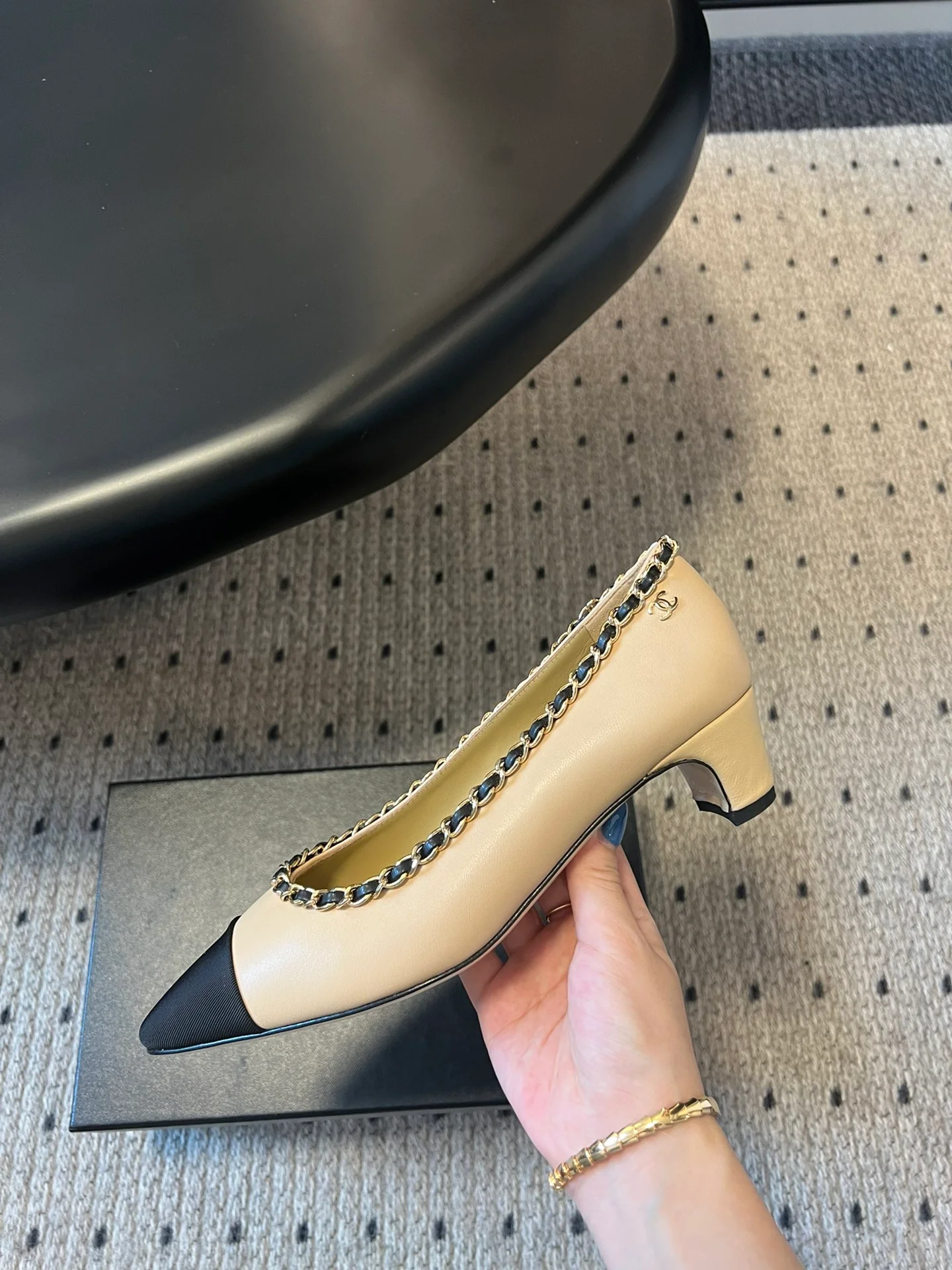 Chan 25fw chunky heels