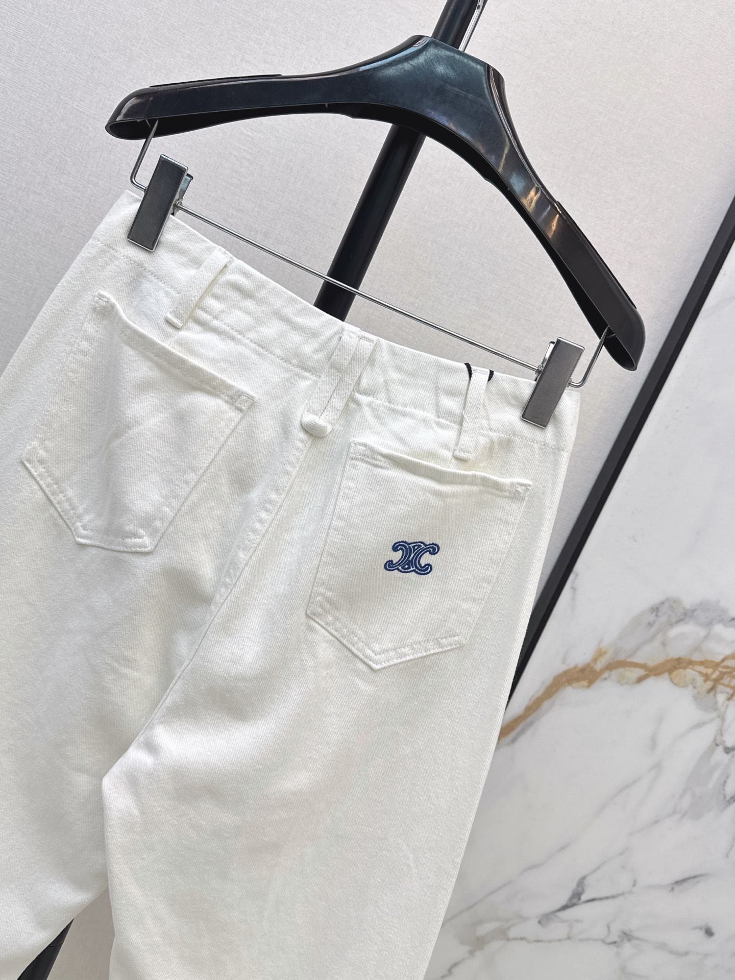 Celi 26fw flared jeans