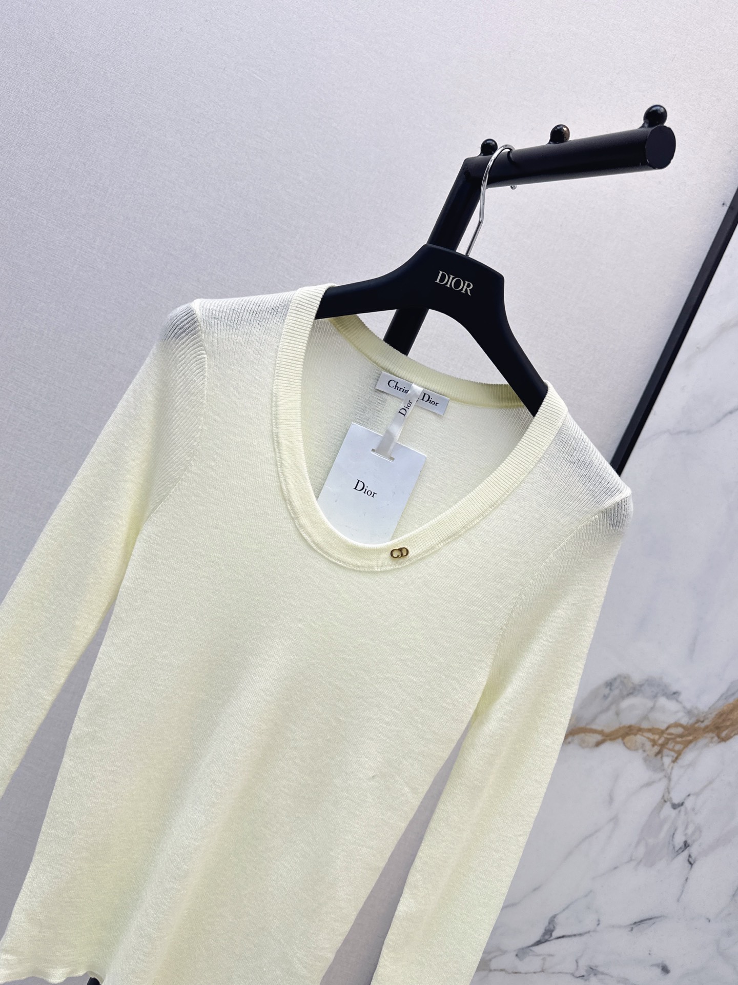 CD 26fw U-neck knit basic tee