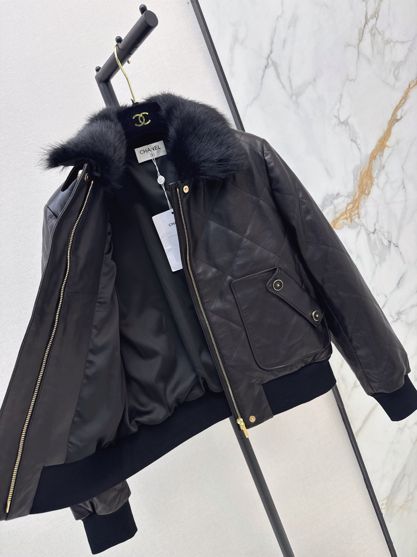 Chan 26fw fur-trim leathjer jacket