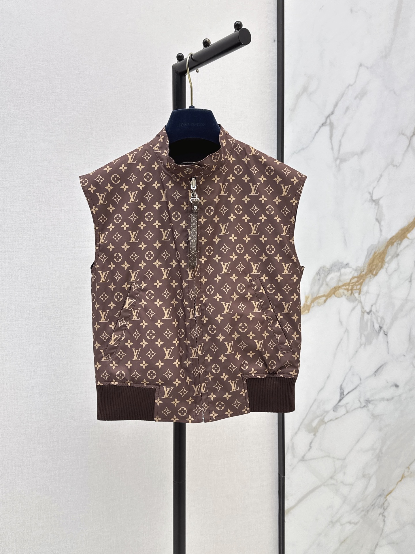 Loui 26ss reversible waistcoats
