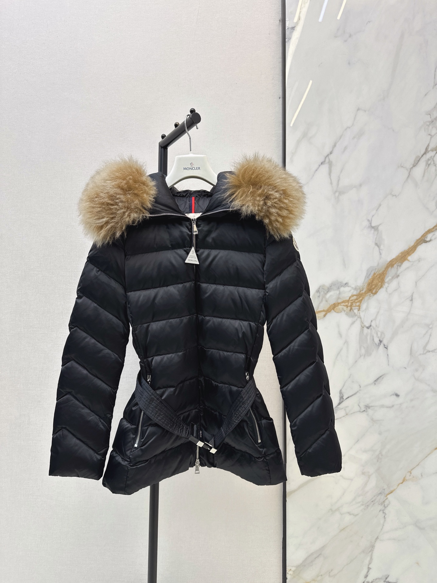 Monc 26fw fur-trim hooded belted down jacket