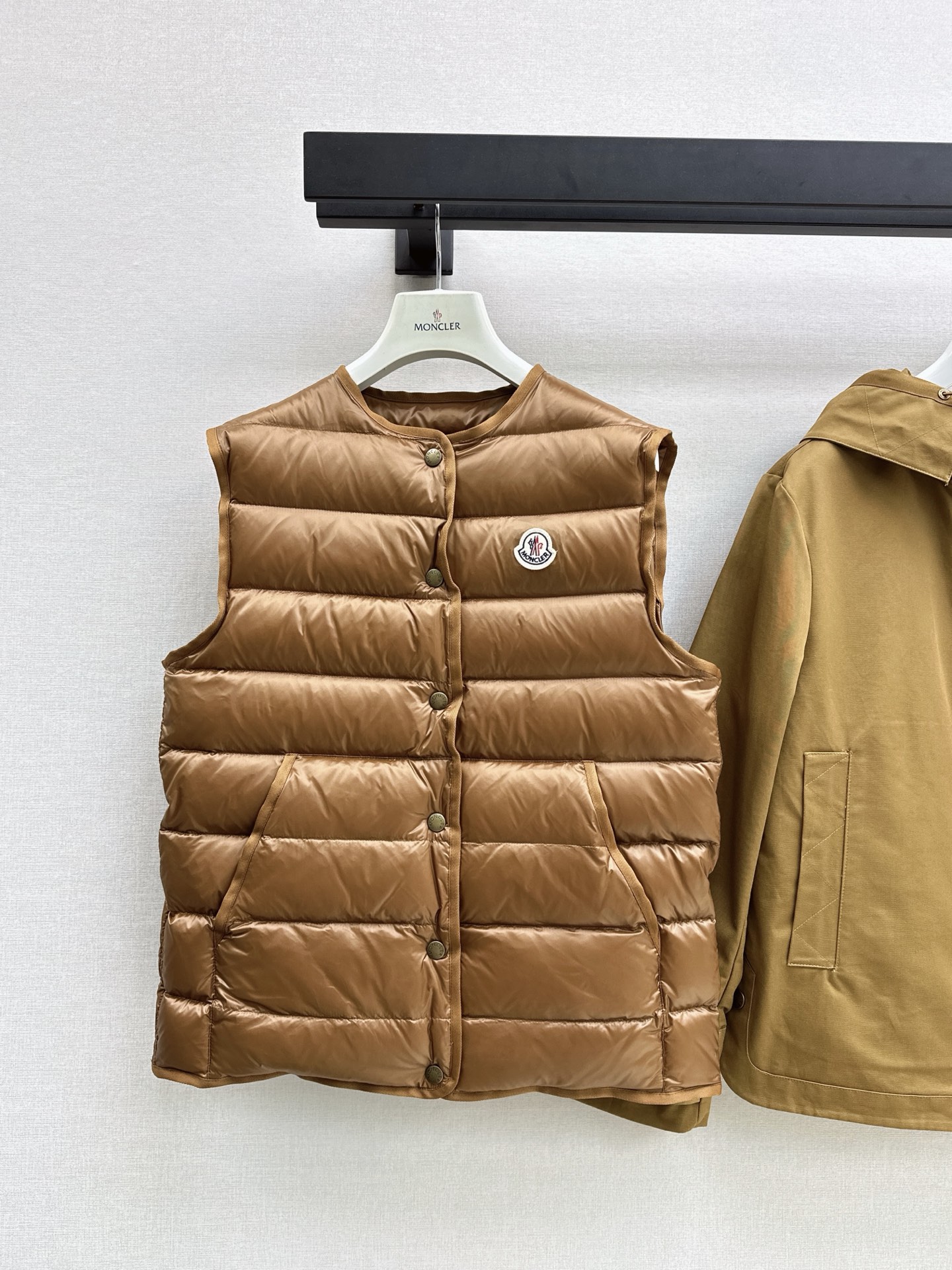 Monc 26fw down vest hooded trench coats sets