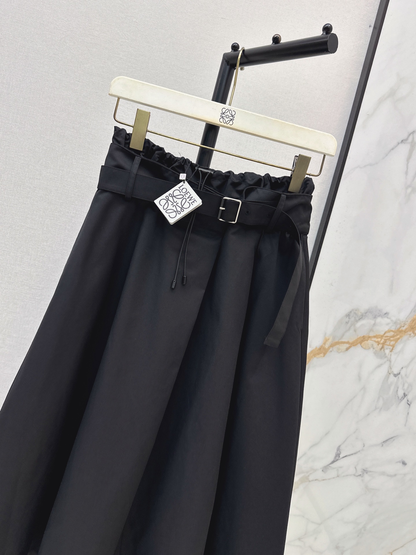 Loe 26fw pleated skirt