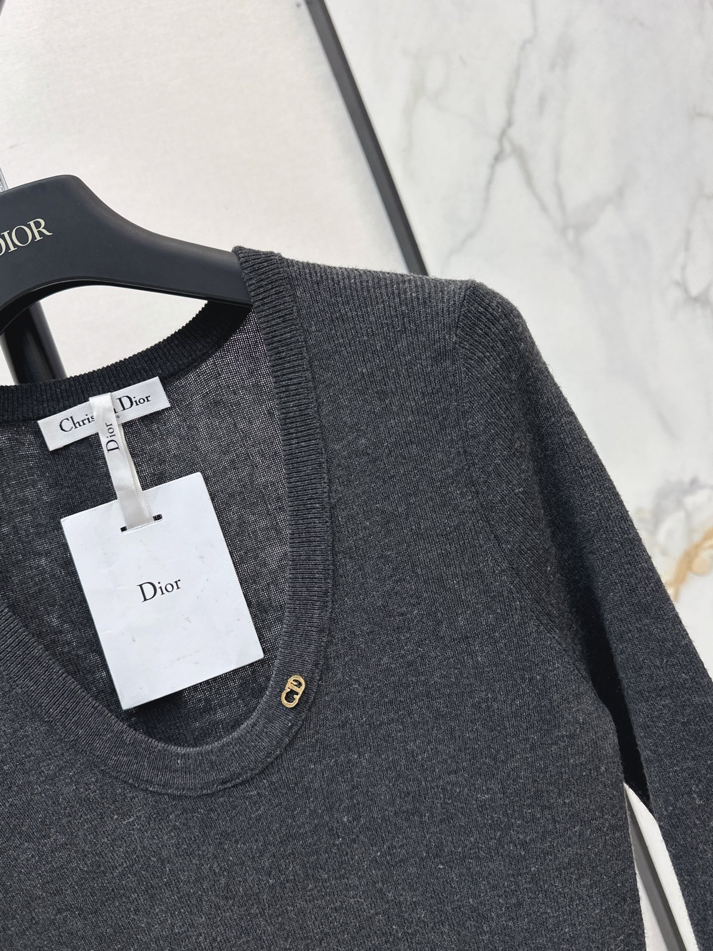CD 26fw U-neck knit basic tee