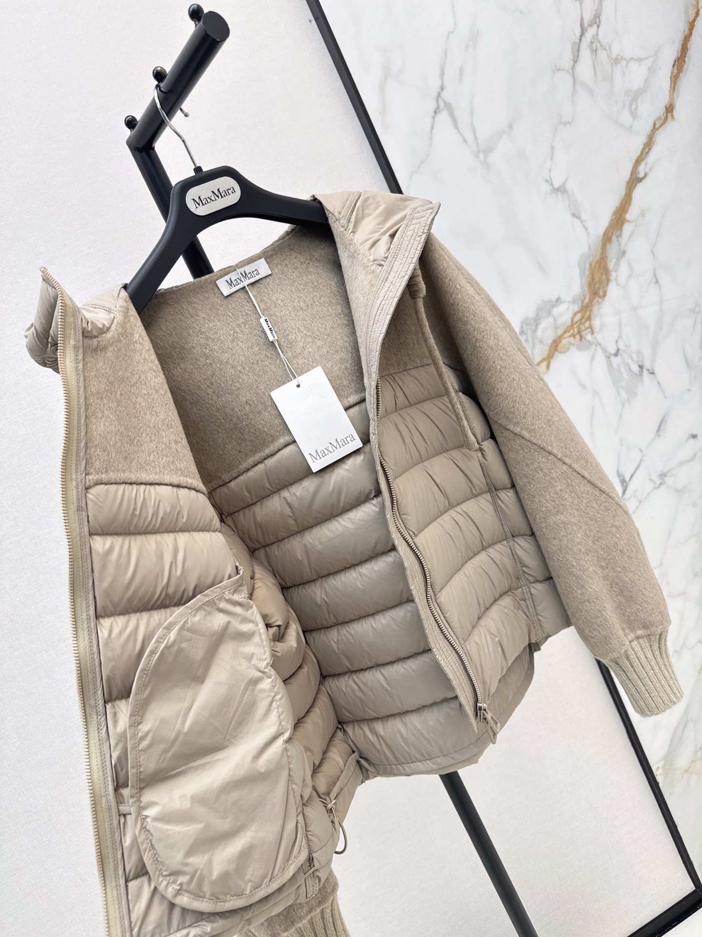 Max 26fw knit contract down jacket