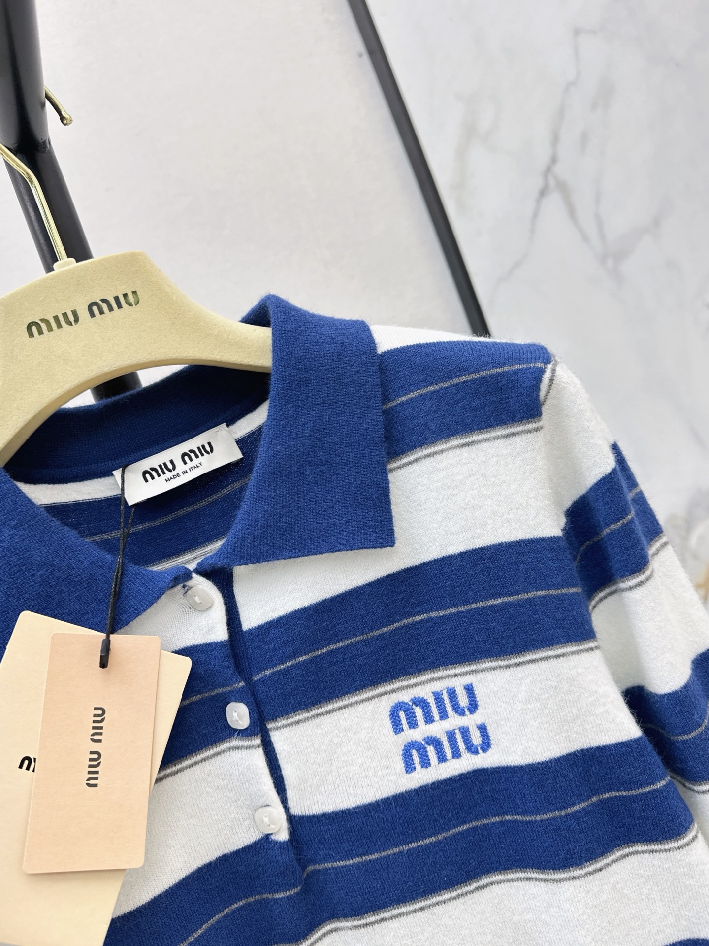 Miu 26fw stripe knit sweater