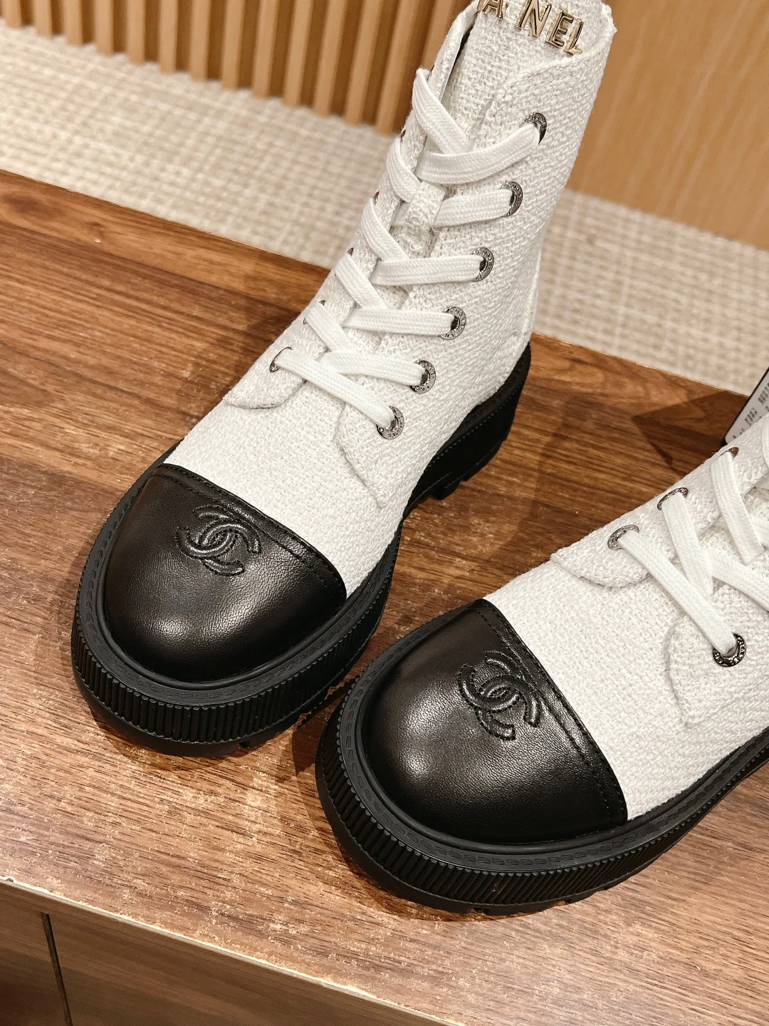 Chan 25fw ankle boots