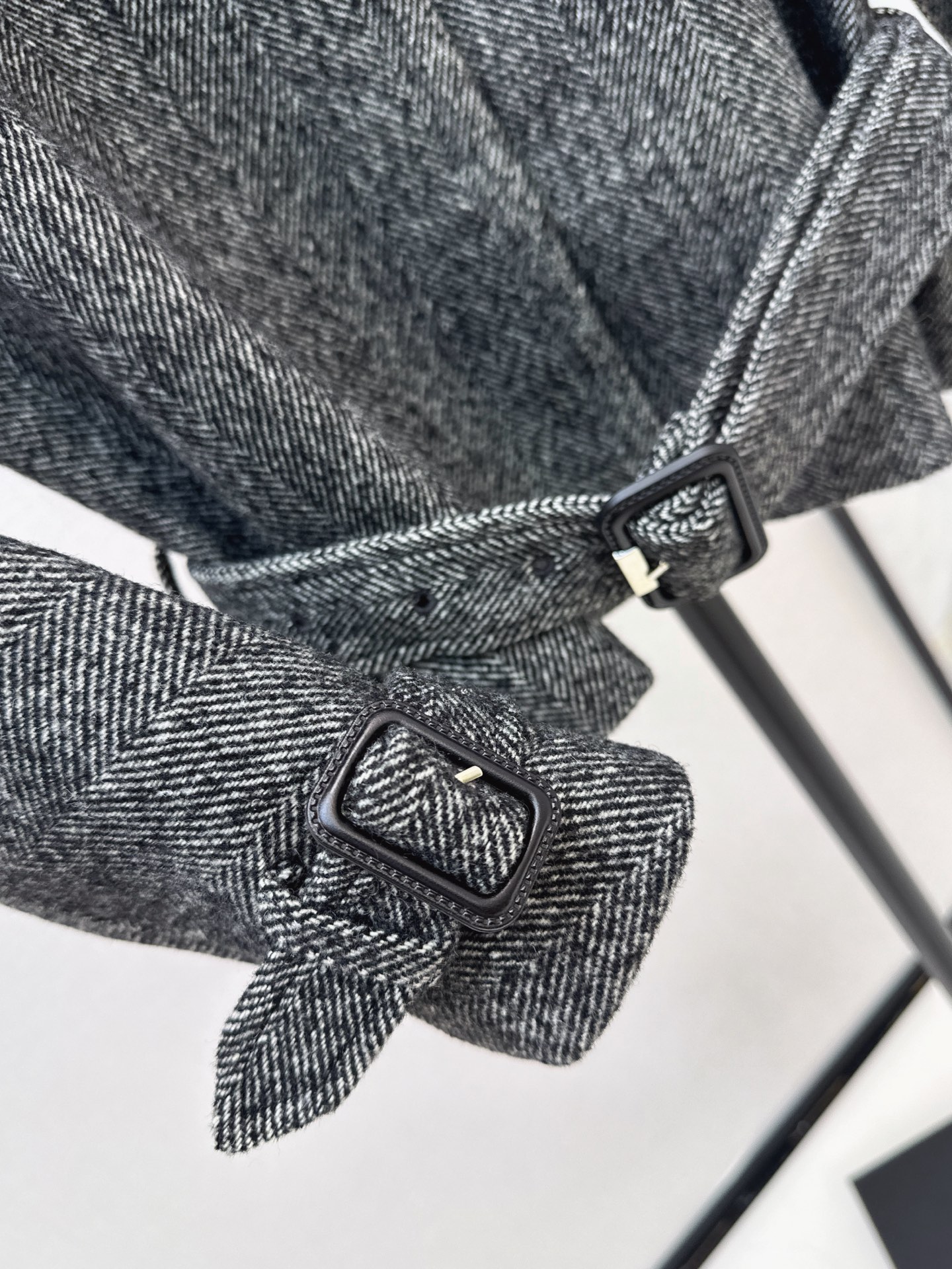 Alex 26fw belted jacket