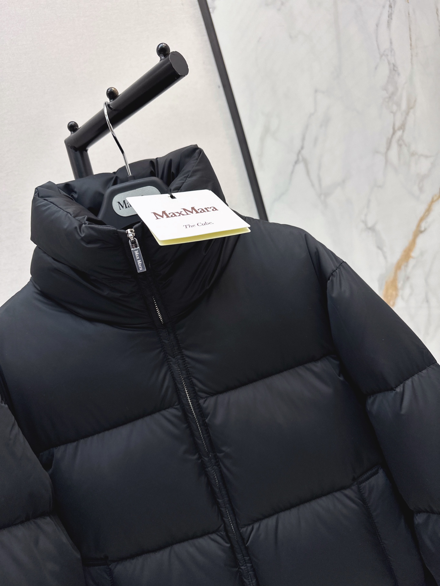 Max 26fw down jacket