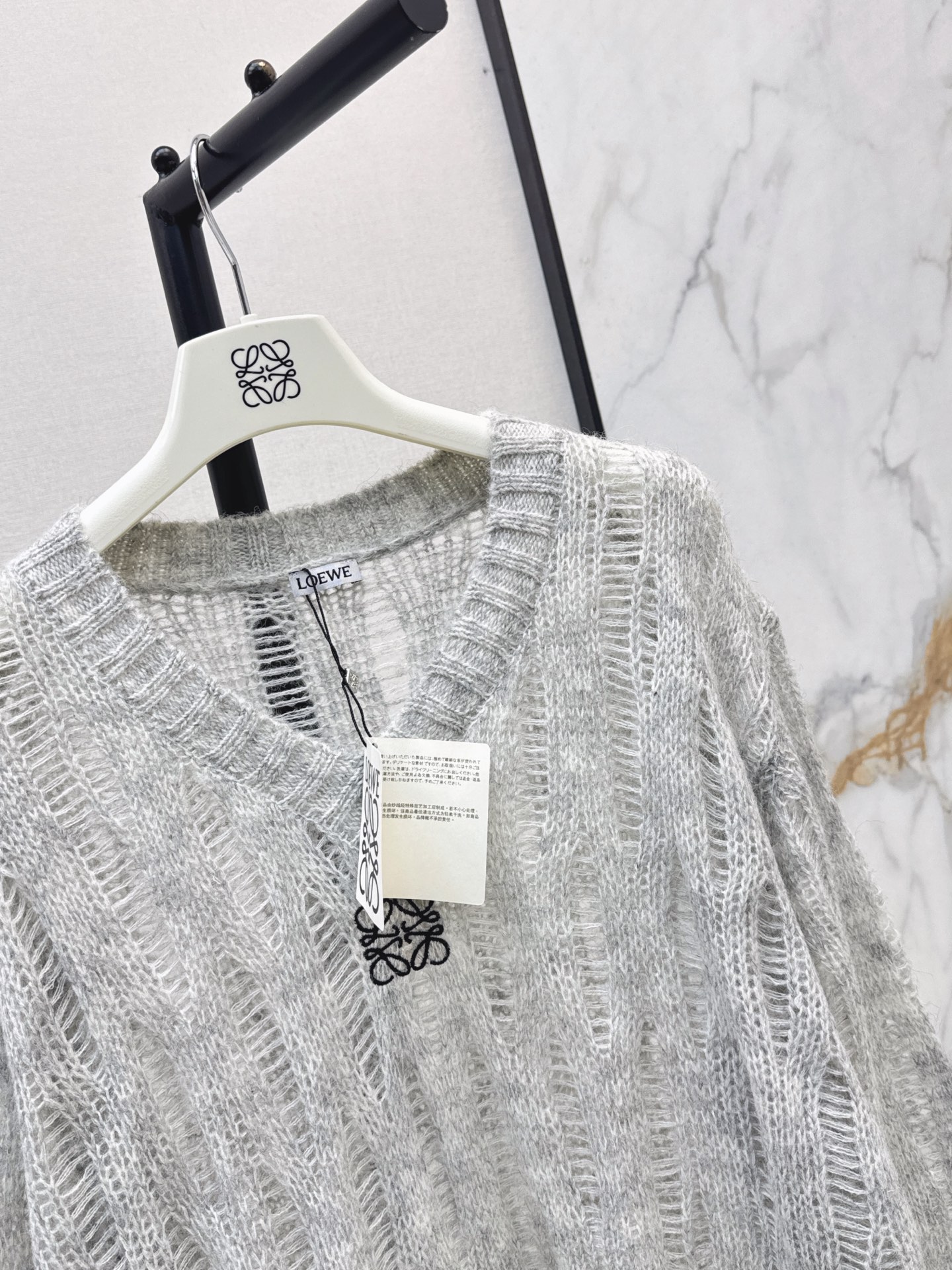 Loe 26fw hollow knit sweater