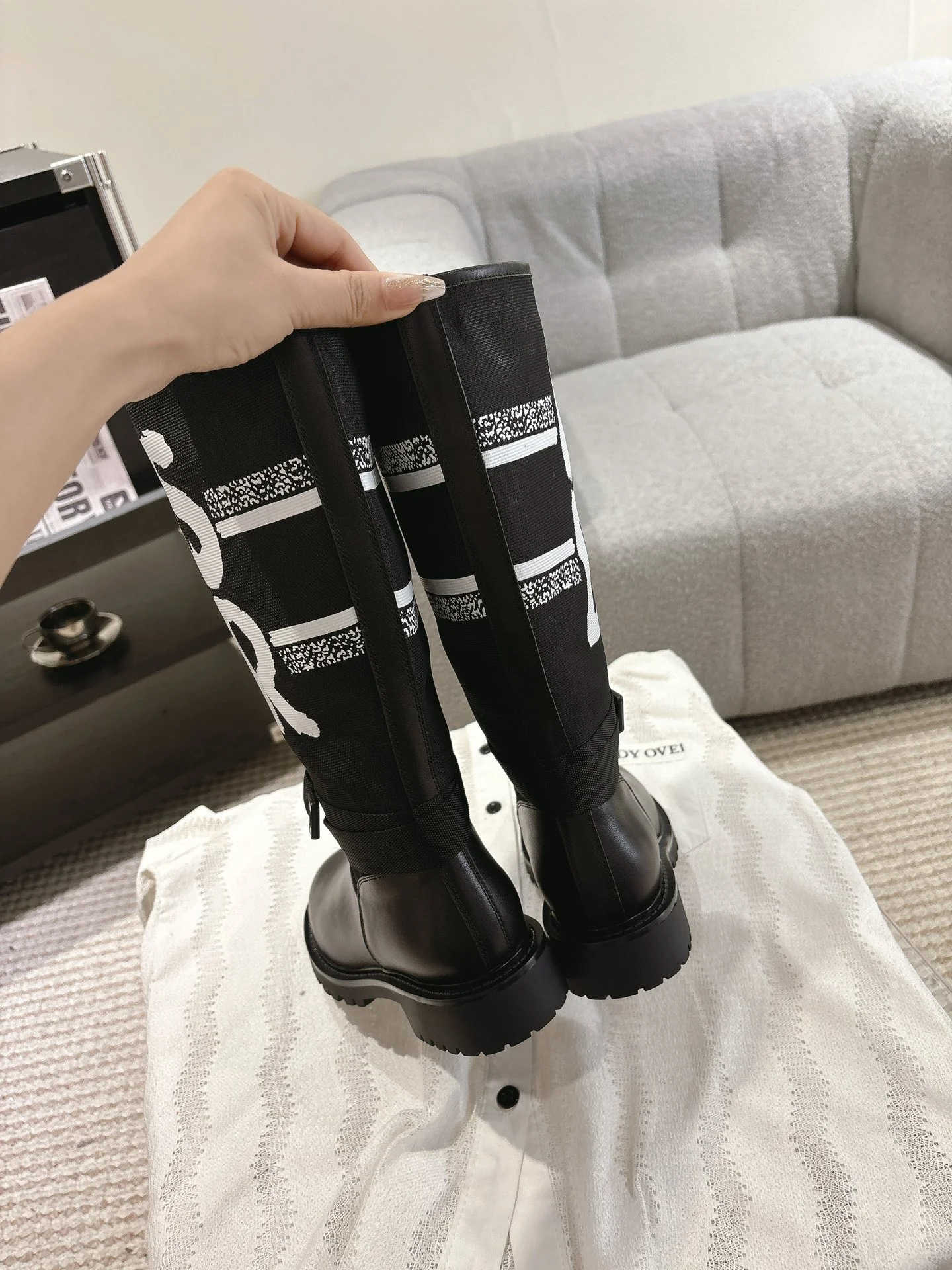 CD 25fw half boots