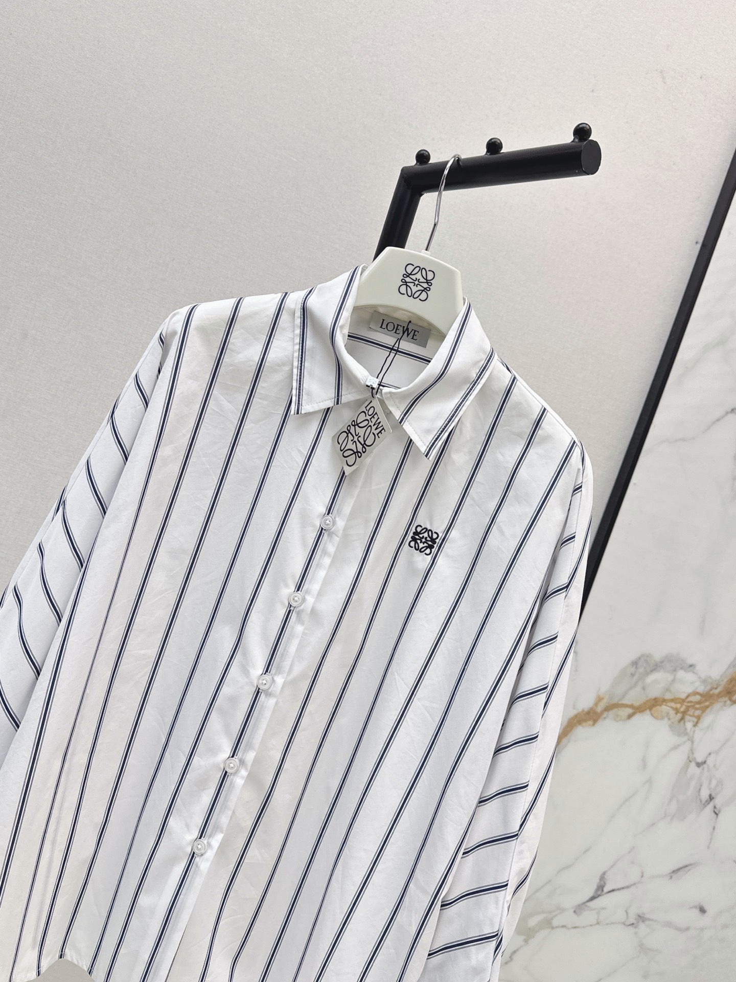 Loui 26fw stripe shirt