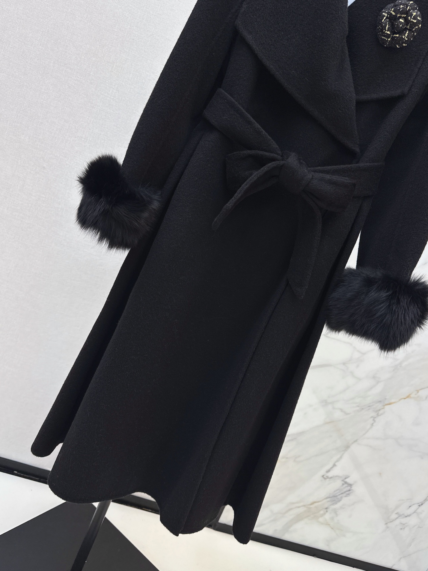 Chan 26fw belted long coat with fur-effect cuffs