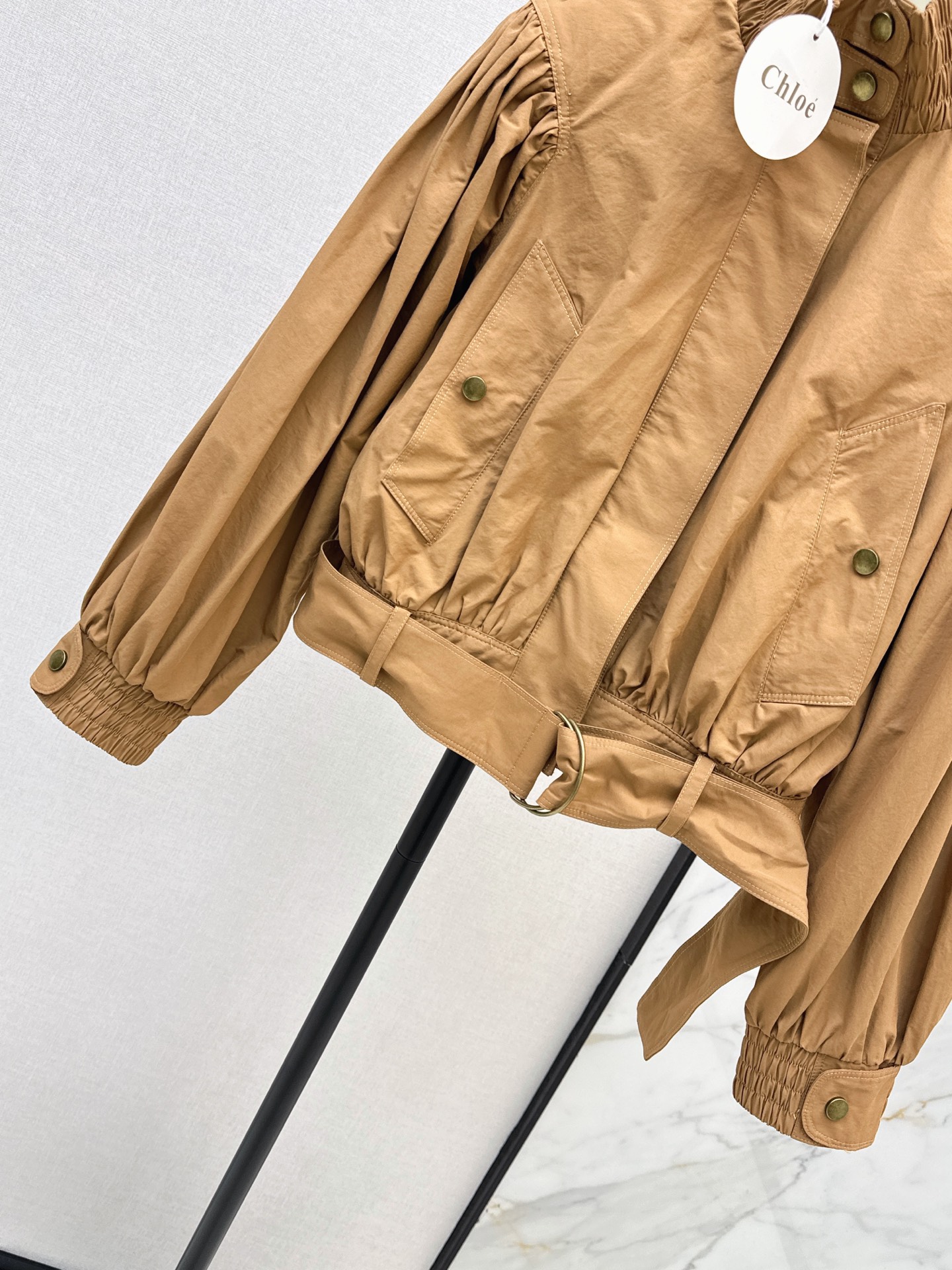 Chol 26fw cropped belted jacket