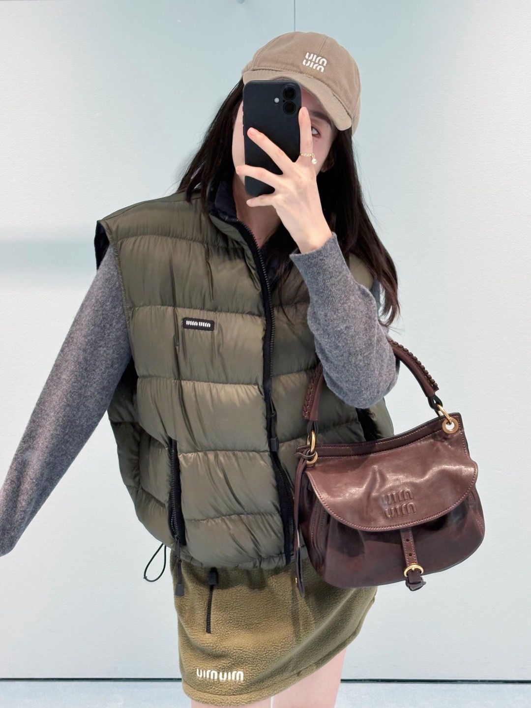 Miu 26fw down vest