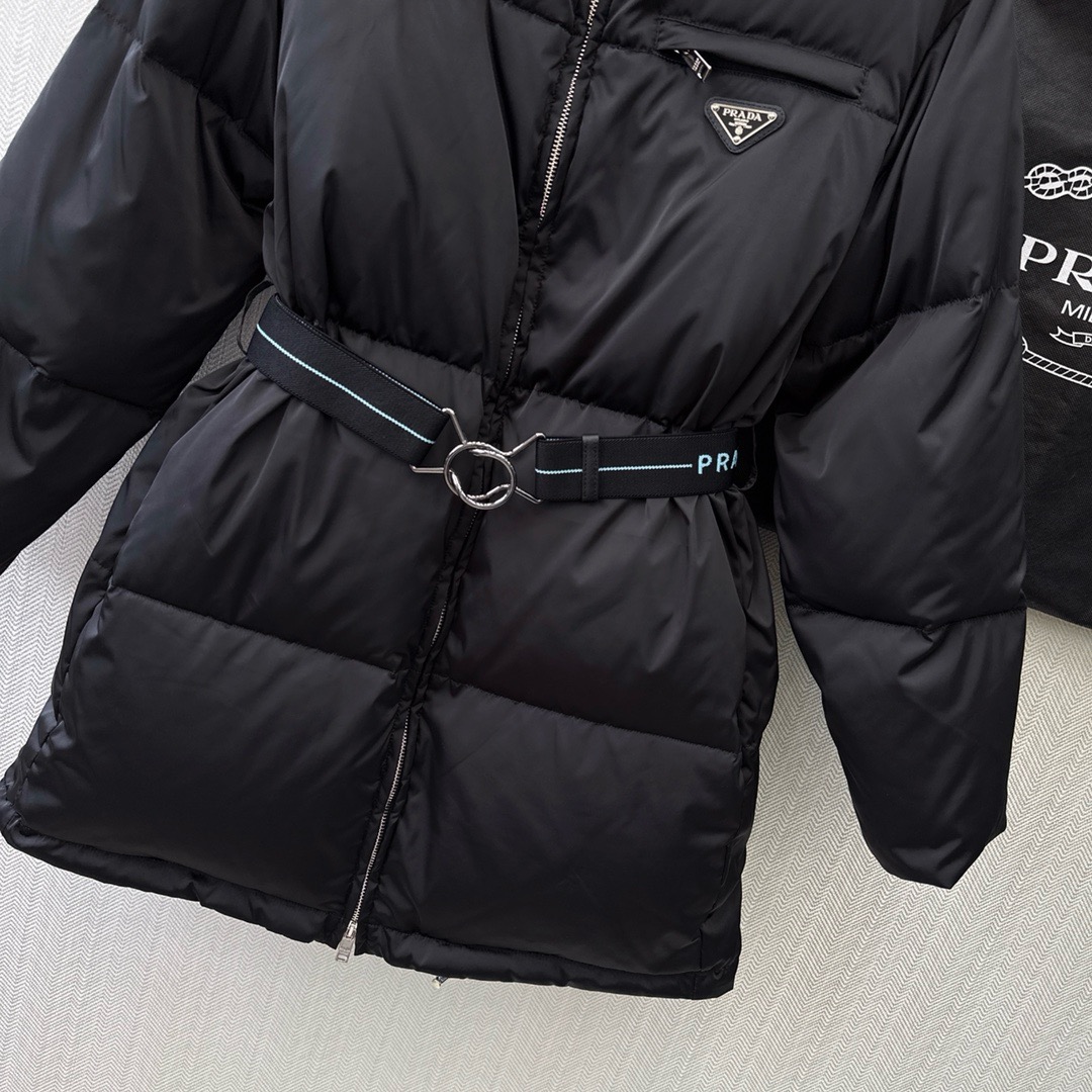 Pra 26fw belted down jacket