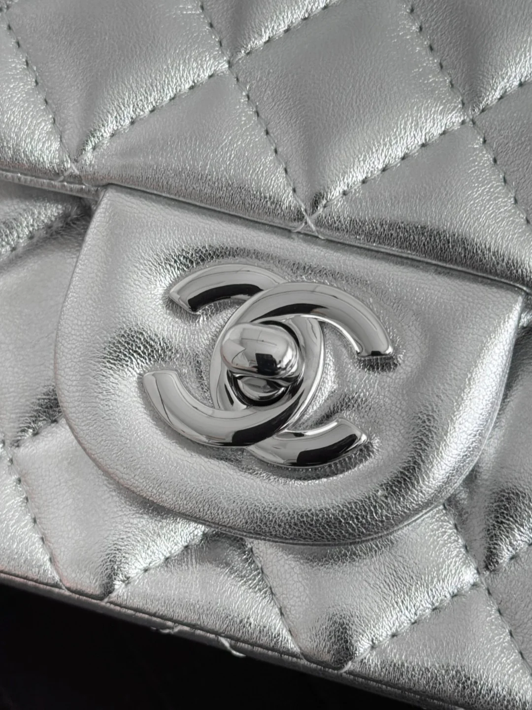 Chan cf20 chain shoulder bag
