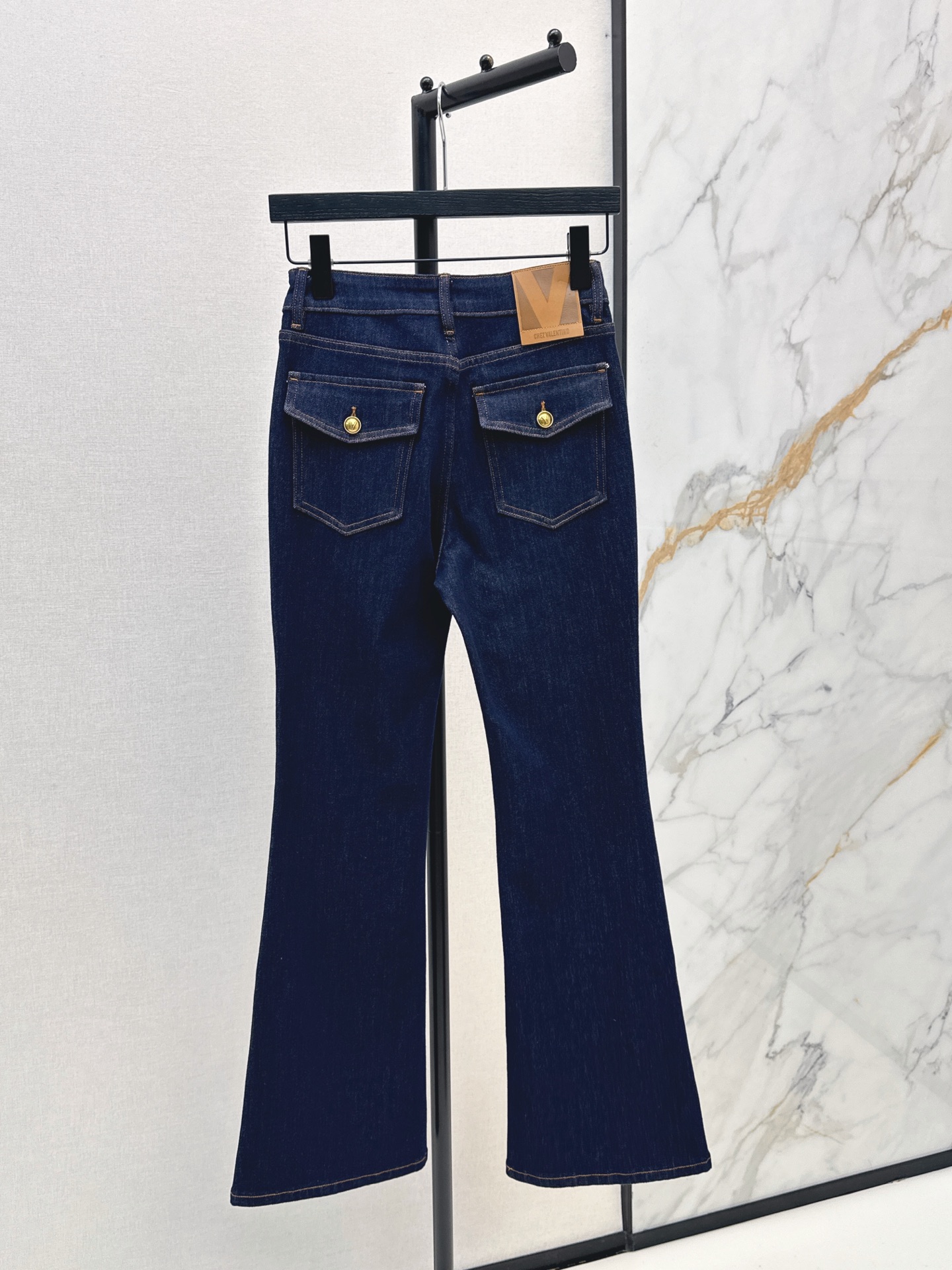 Valen 26fw slim-fit jeans