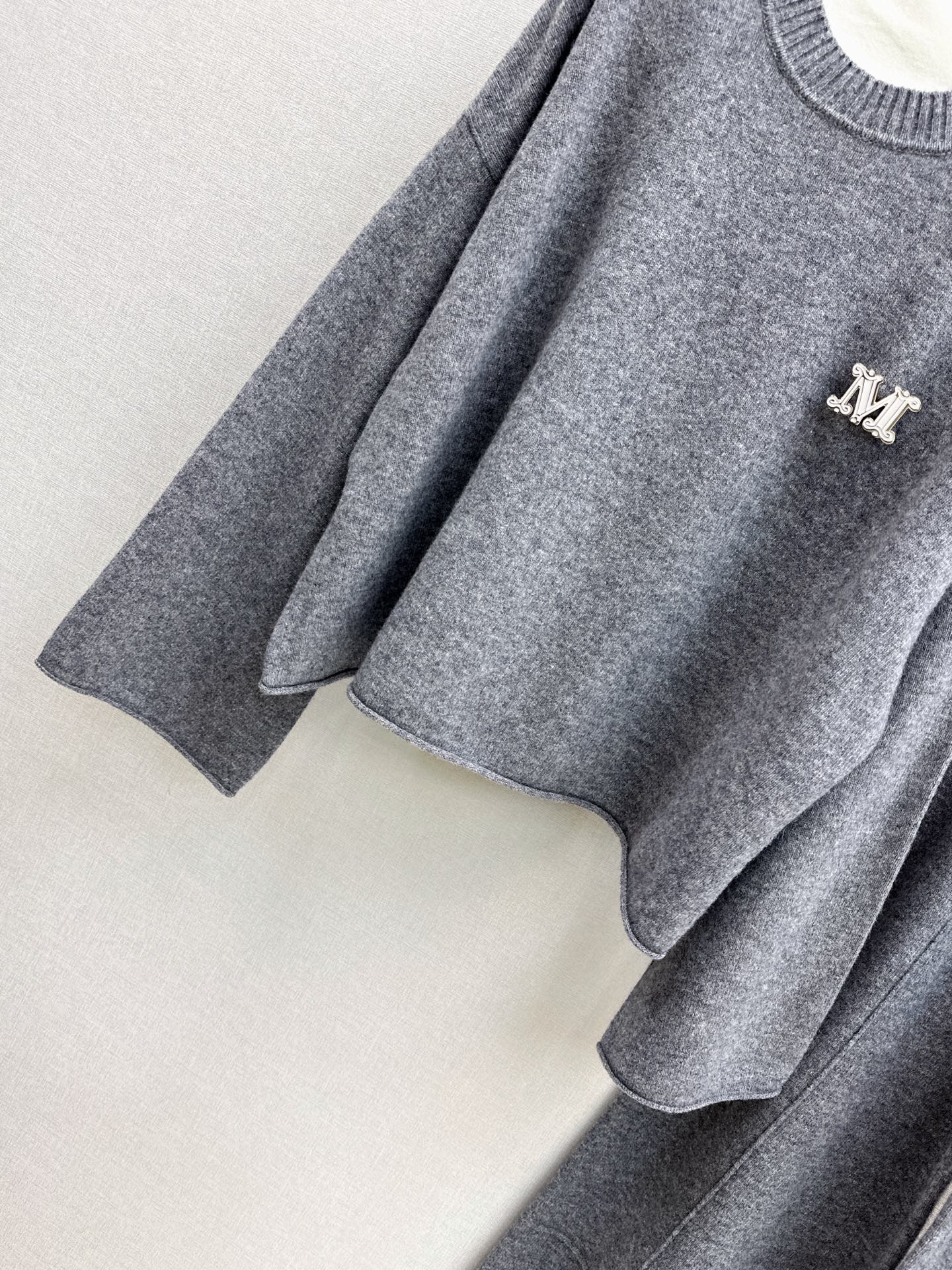 Max 26fw wool sweater pants sents