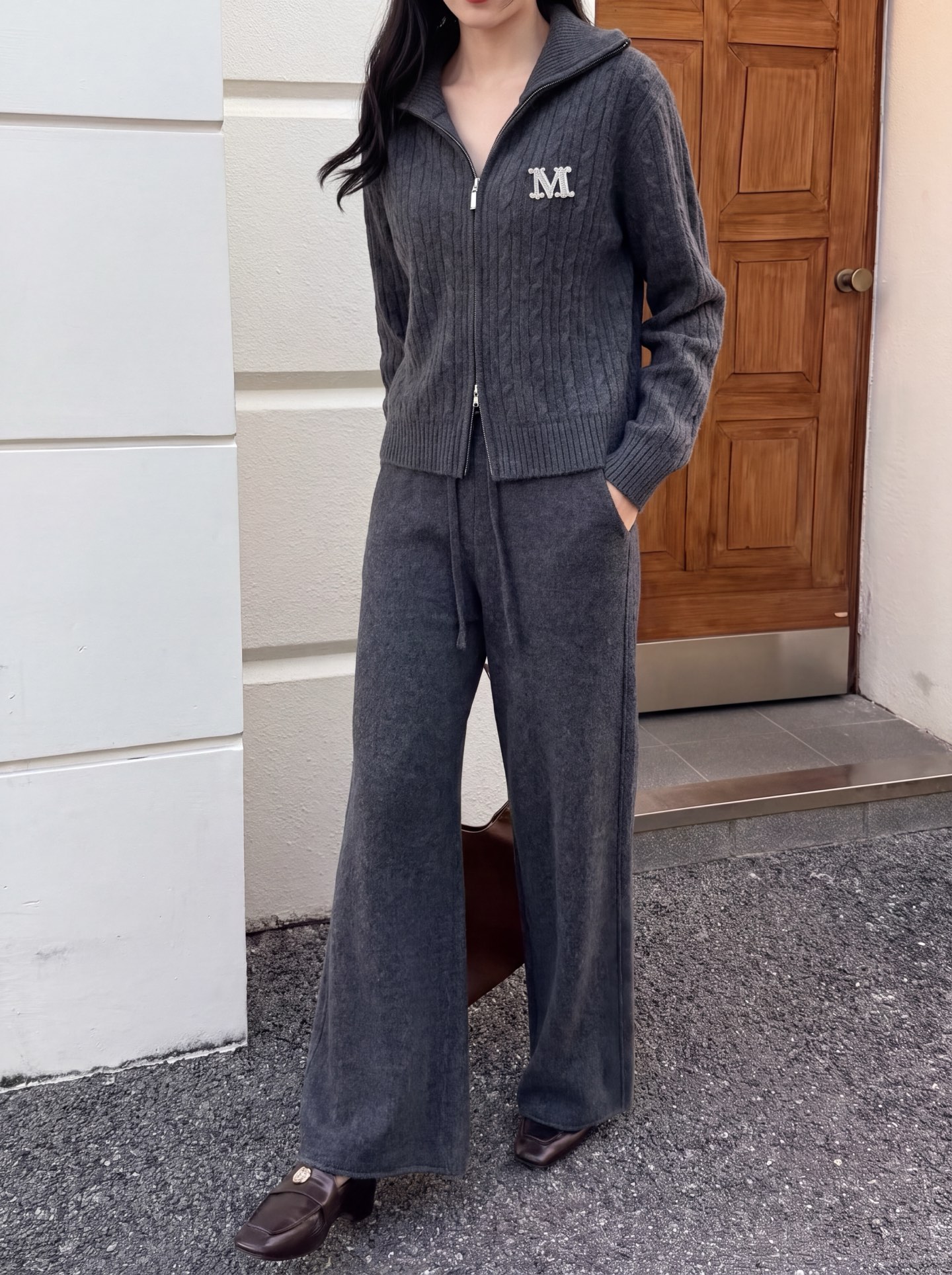Max 26fw wool sweater pants sets