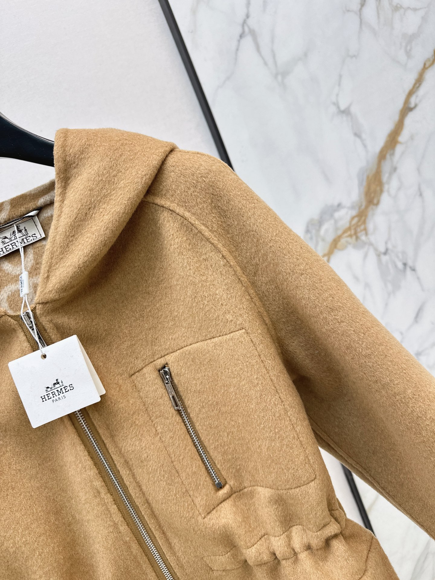 Her 26fw drawstring hooded overcoats