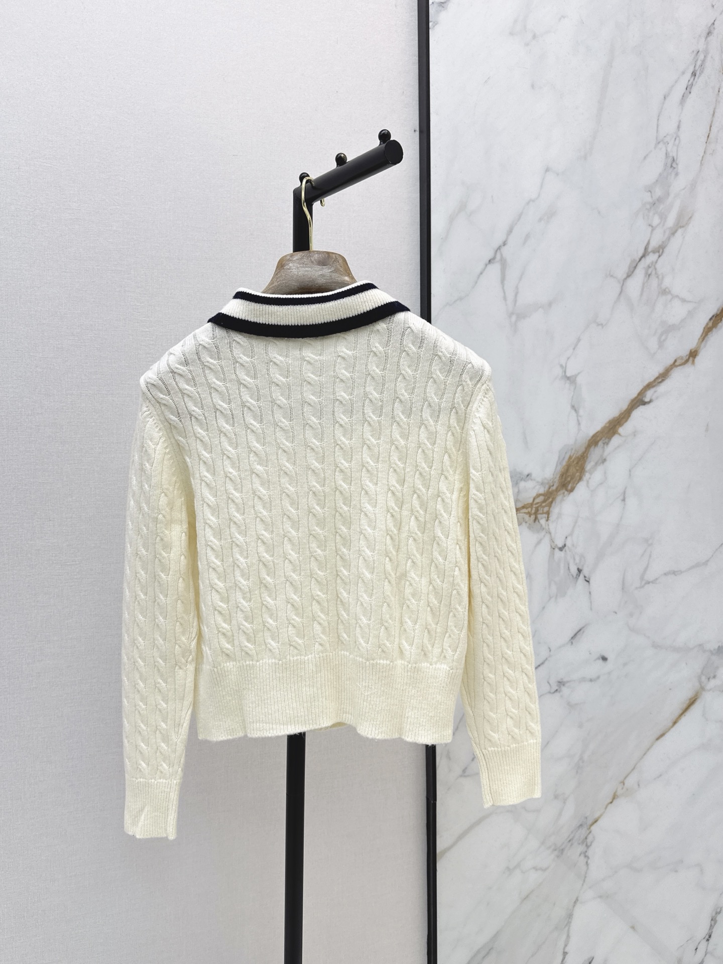 Brun 26fw cable polo knit cardigan