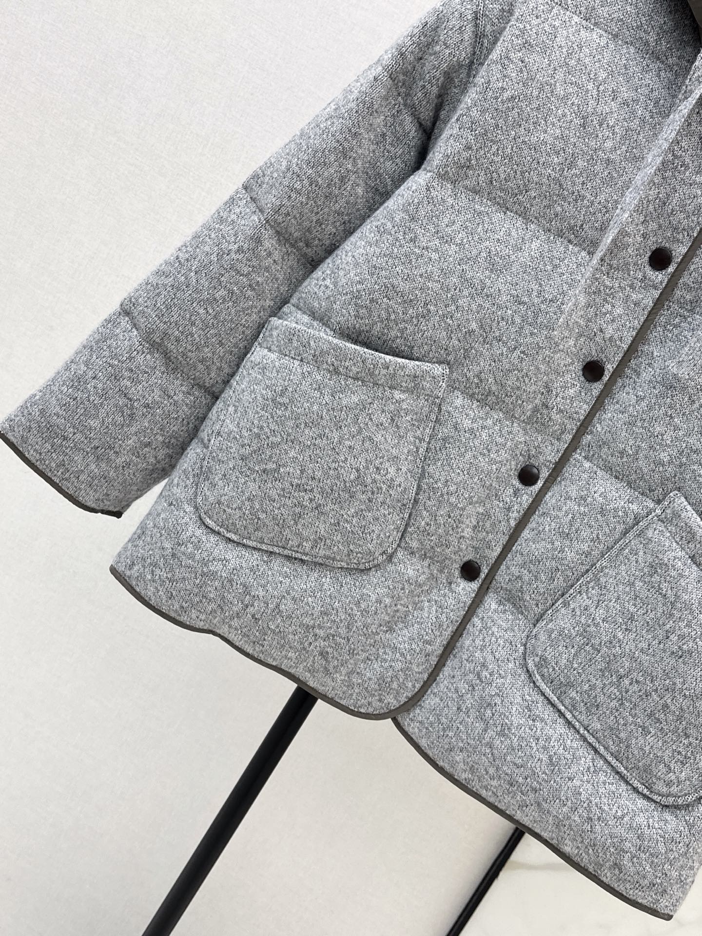 Brun 26fw cashmere down jacket