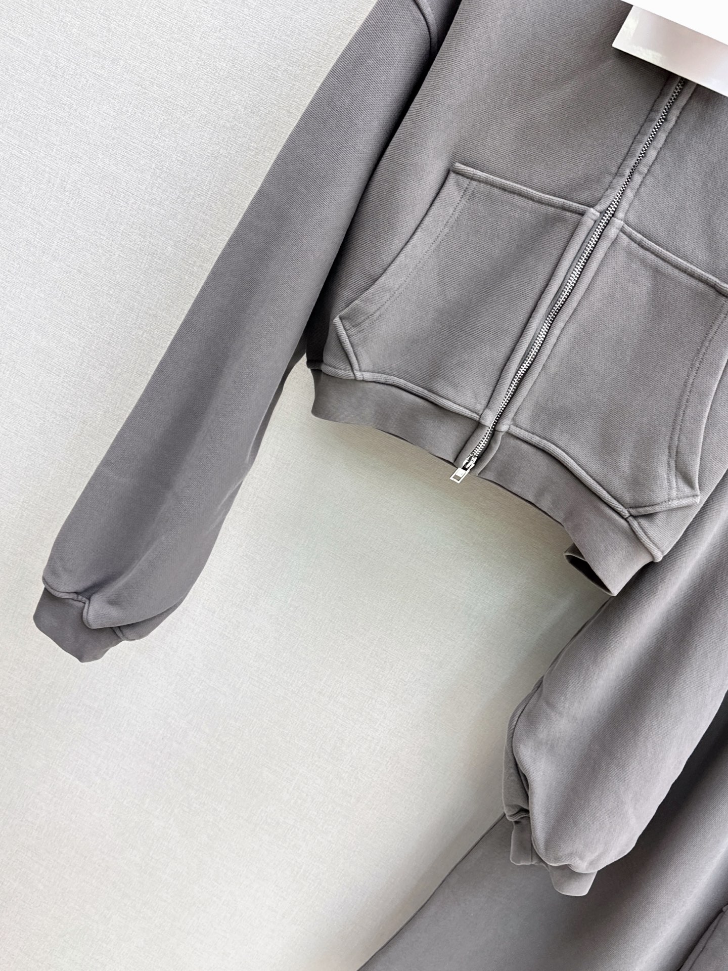 Alex 26fw cropped jacket pants sets