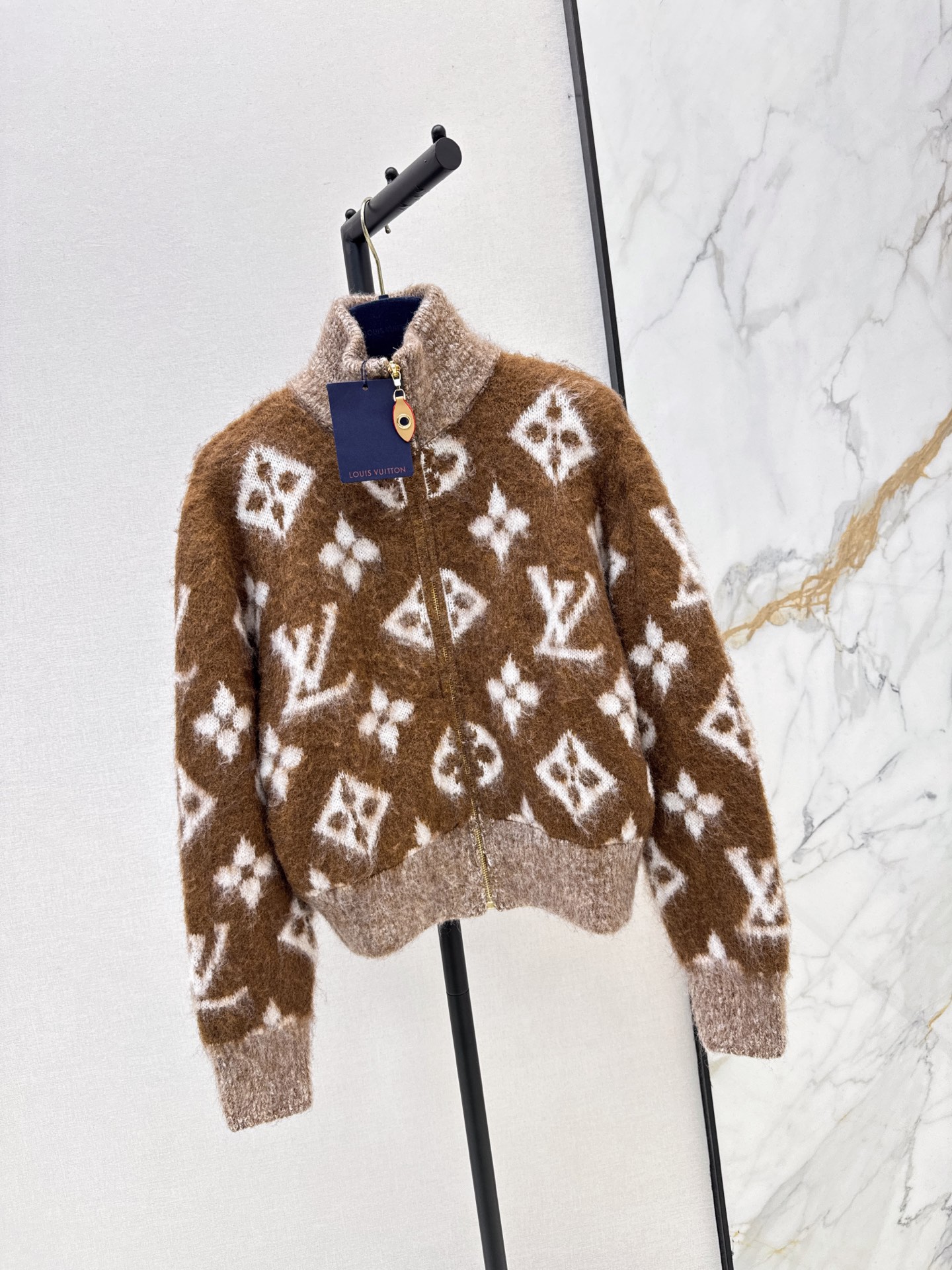 Loui 26fw jacquard zipper cardigan