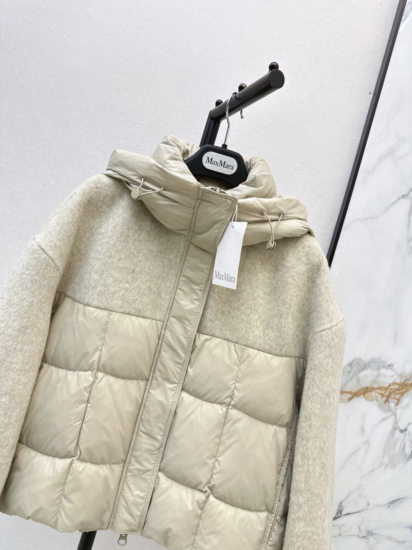 Max 26fw hooded wool contract down jacket