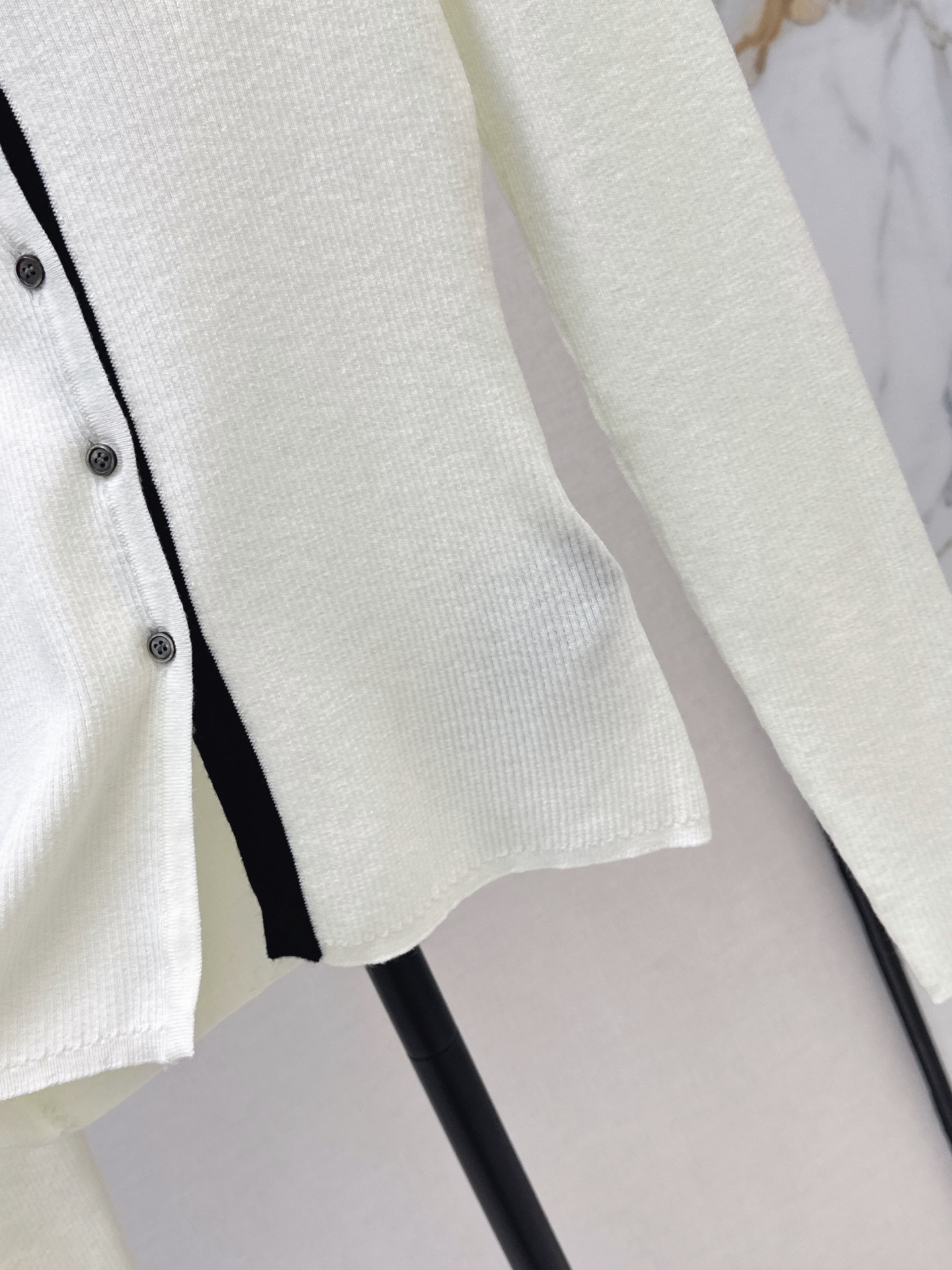 Sain 26fw slim-fit cardigan