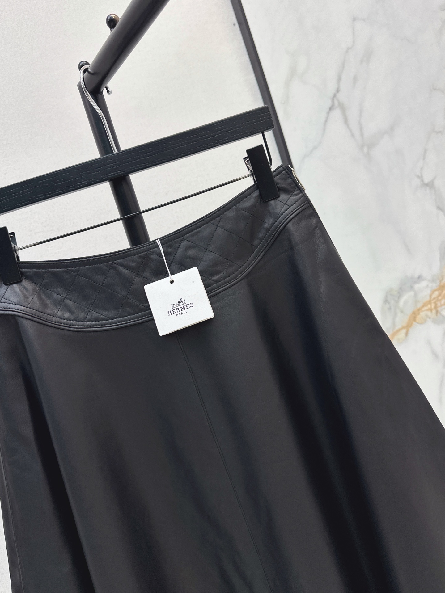 Her 26fw leather pleated skirt