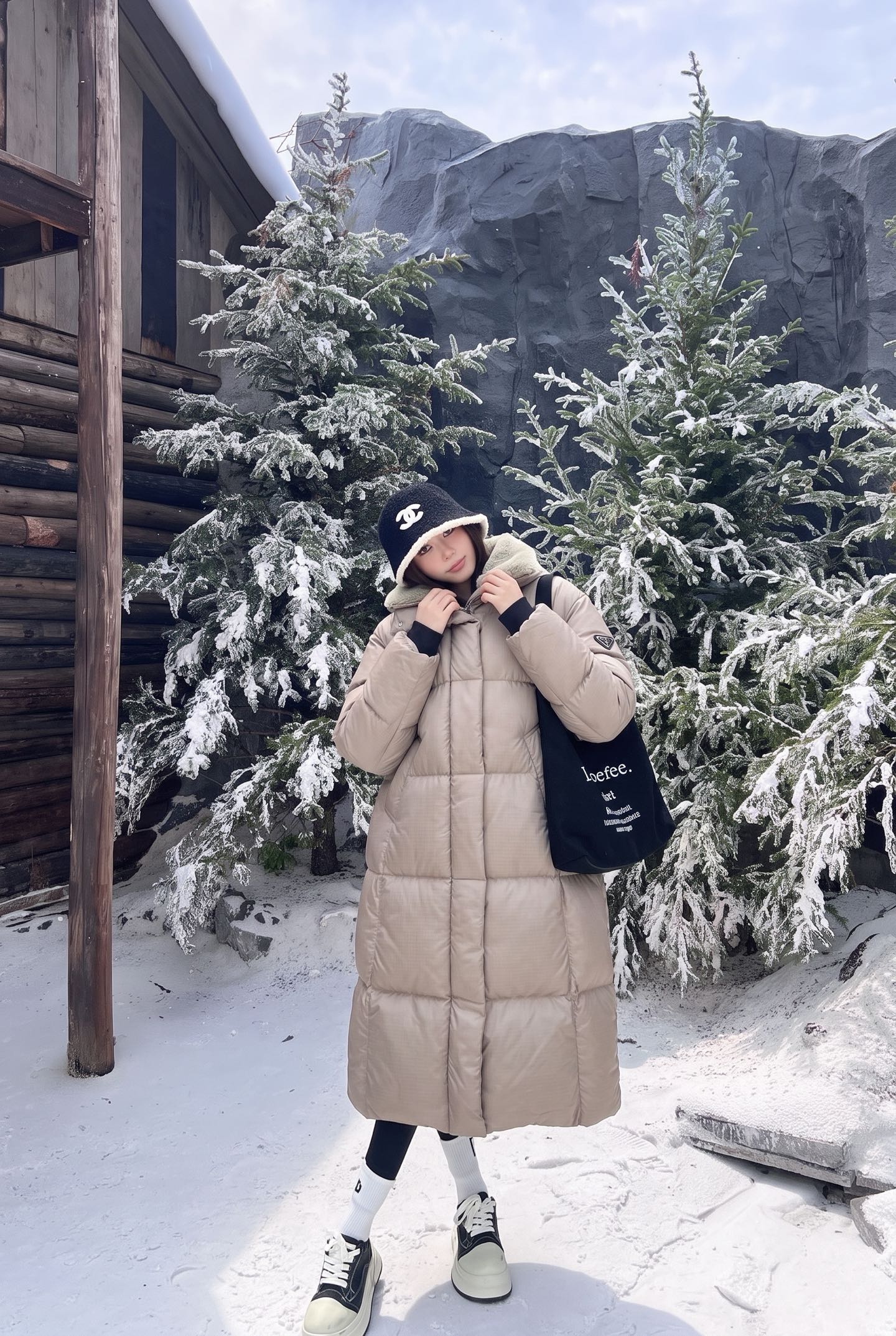 Pra 26fw hooded long down jacket
