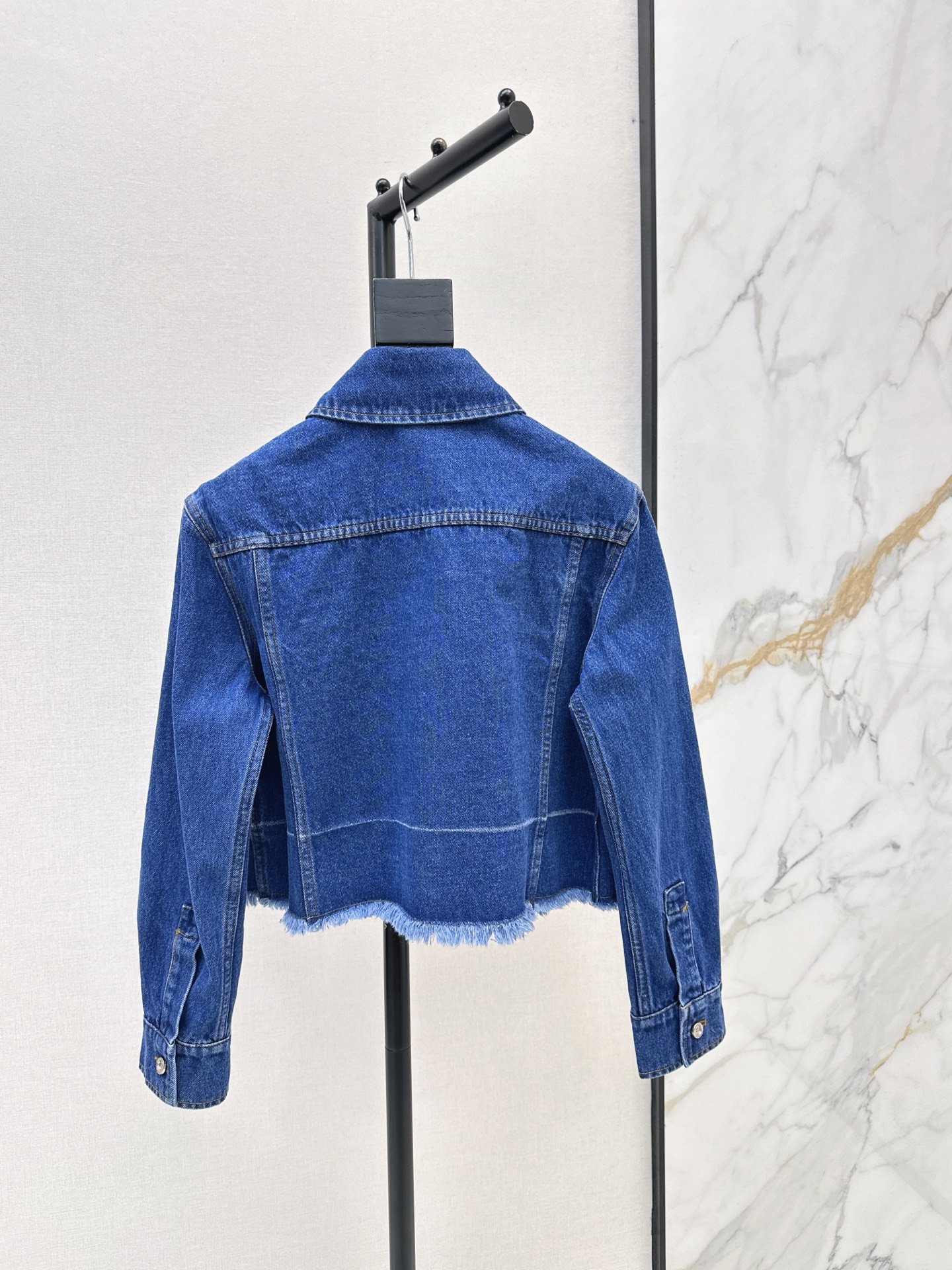 Giv 26fw cropped denim shirt jacket